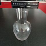 Small glass wine decanter