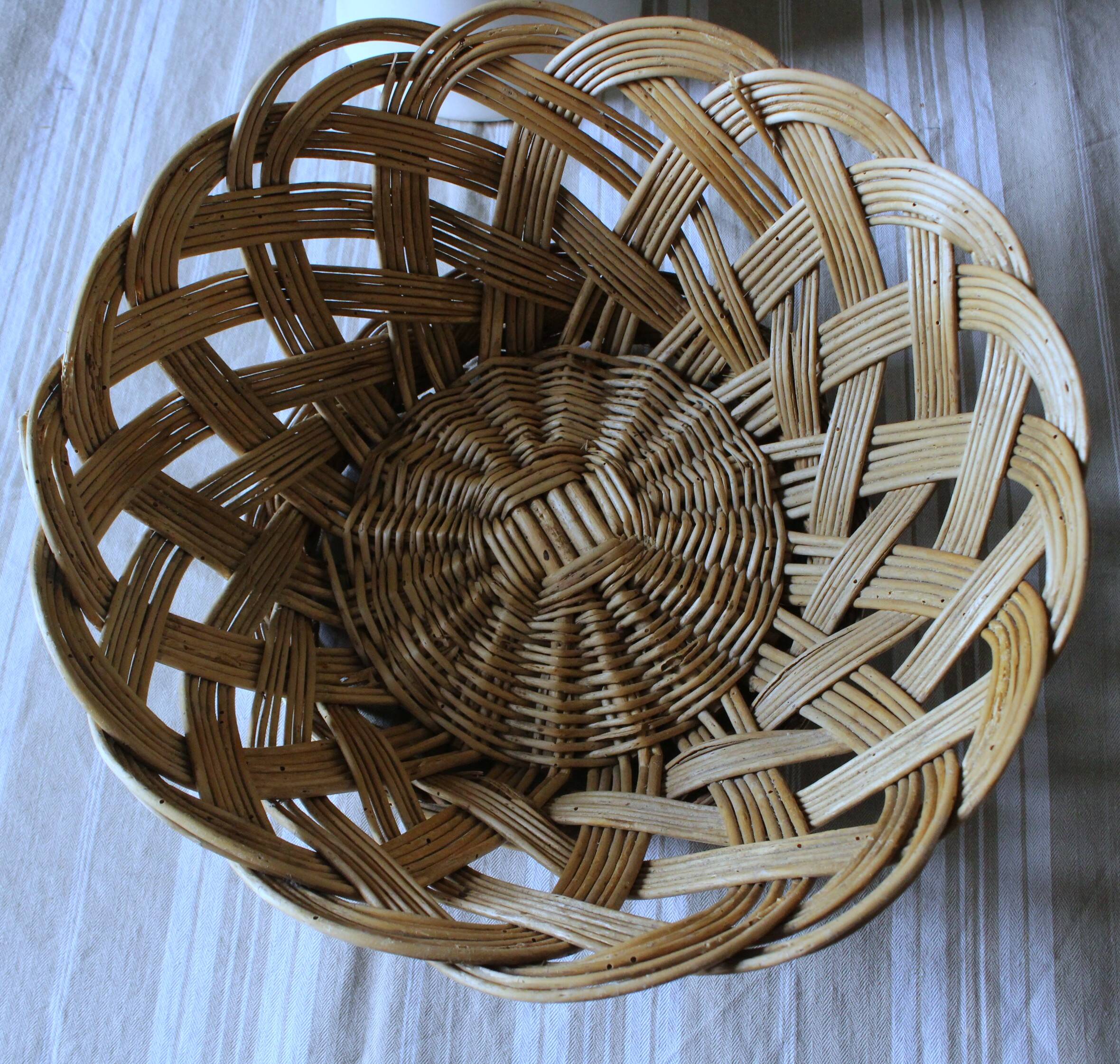 Large vintage woven wicker basket