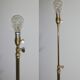 Lampadaire tripode en bronze doré et ciselé à hauteur variable