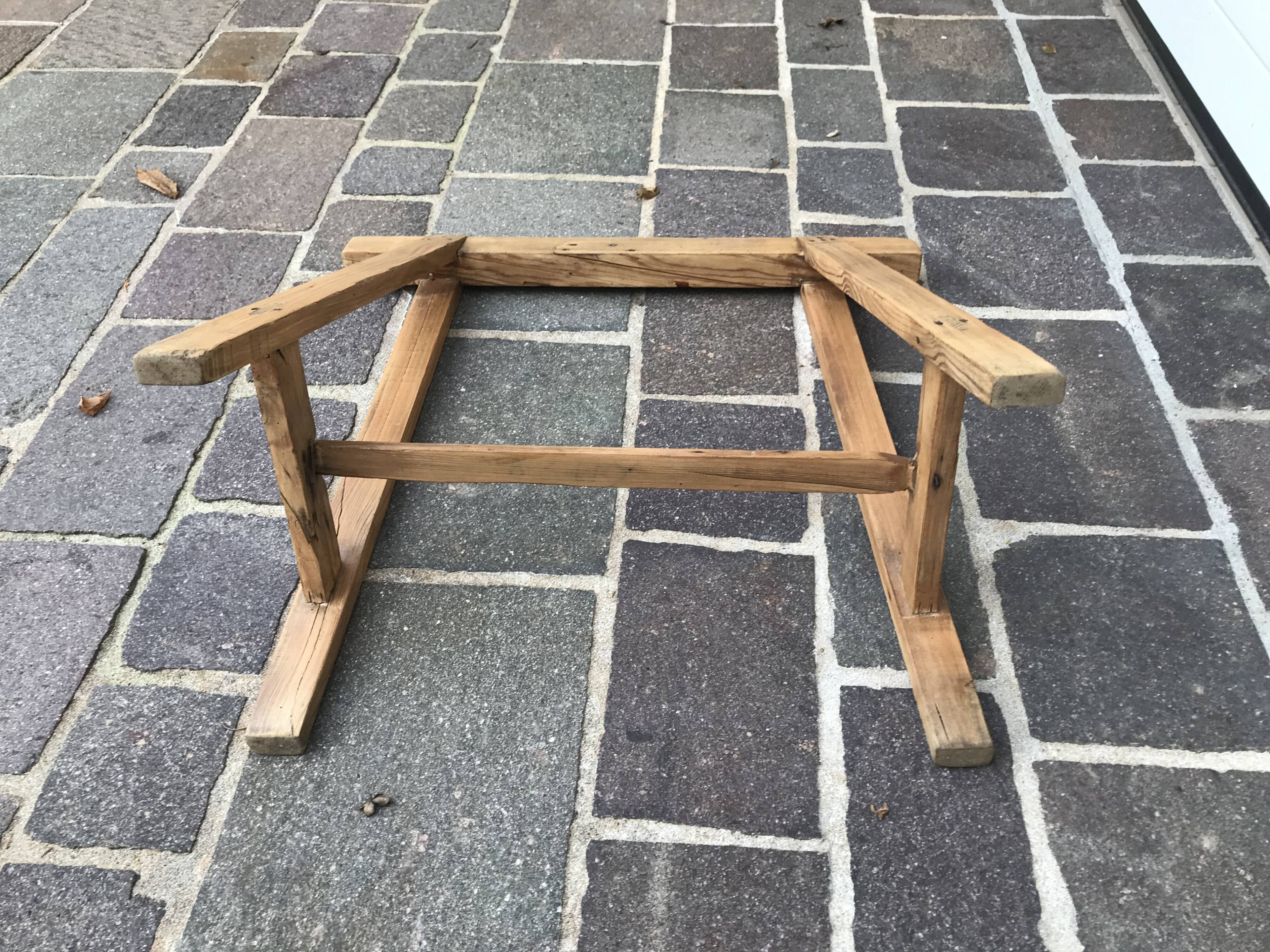 Winegrower's farm table