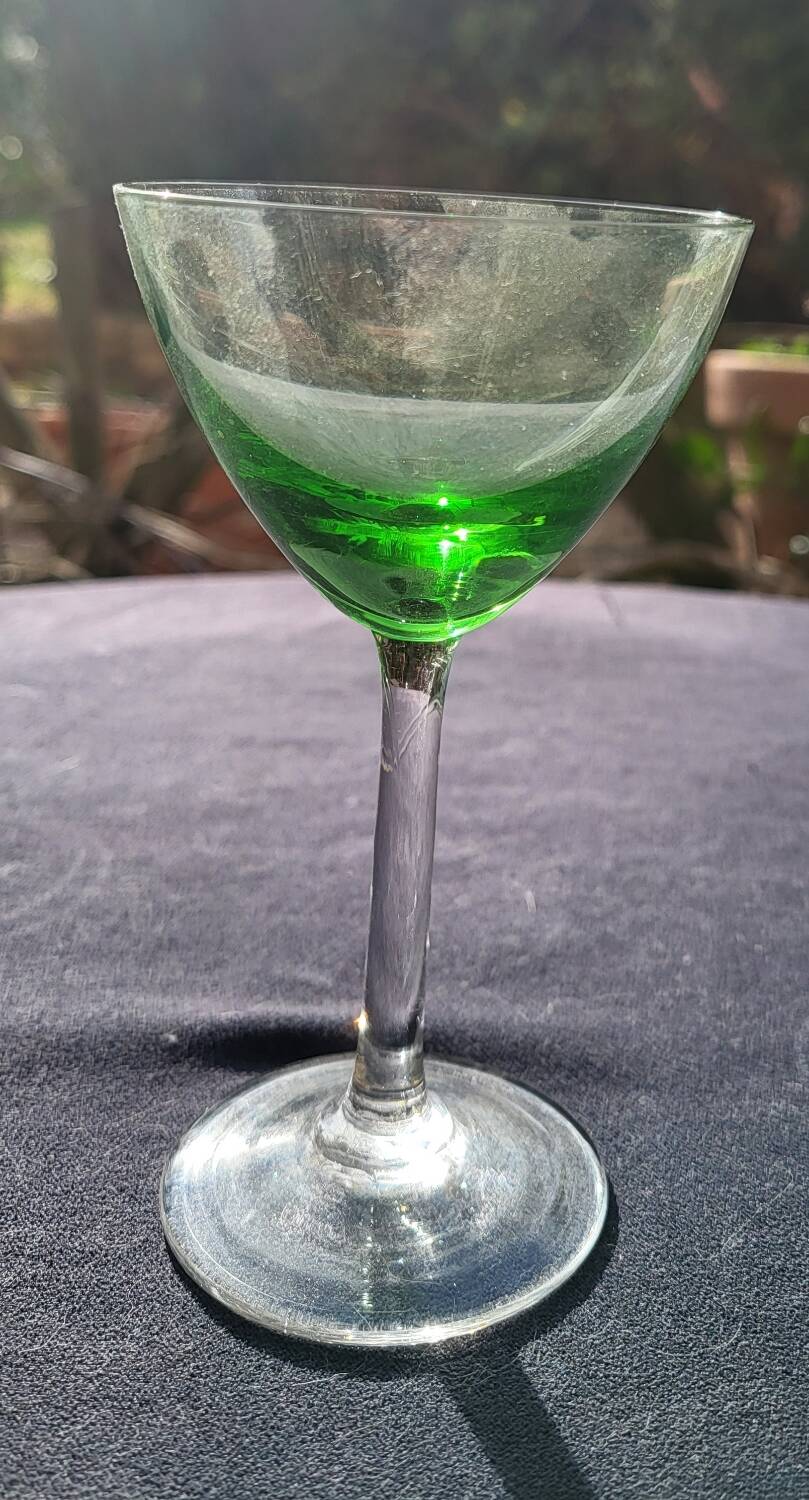 8 crystal aperitif glasses