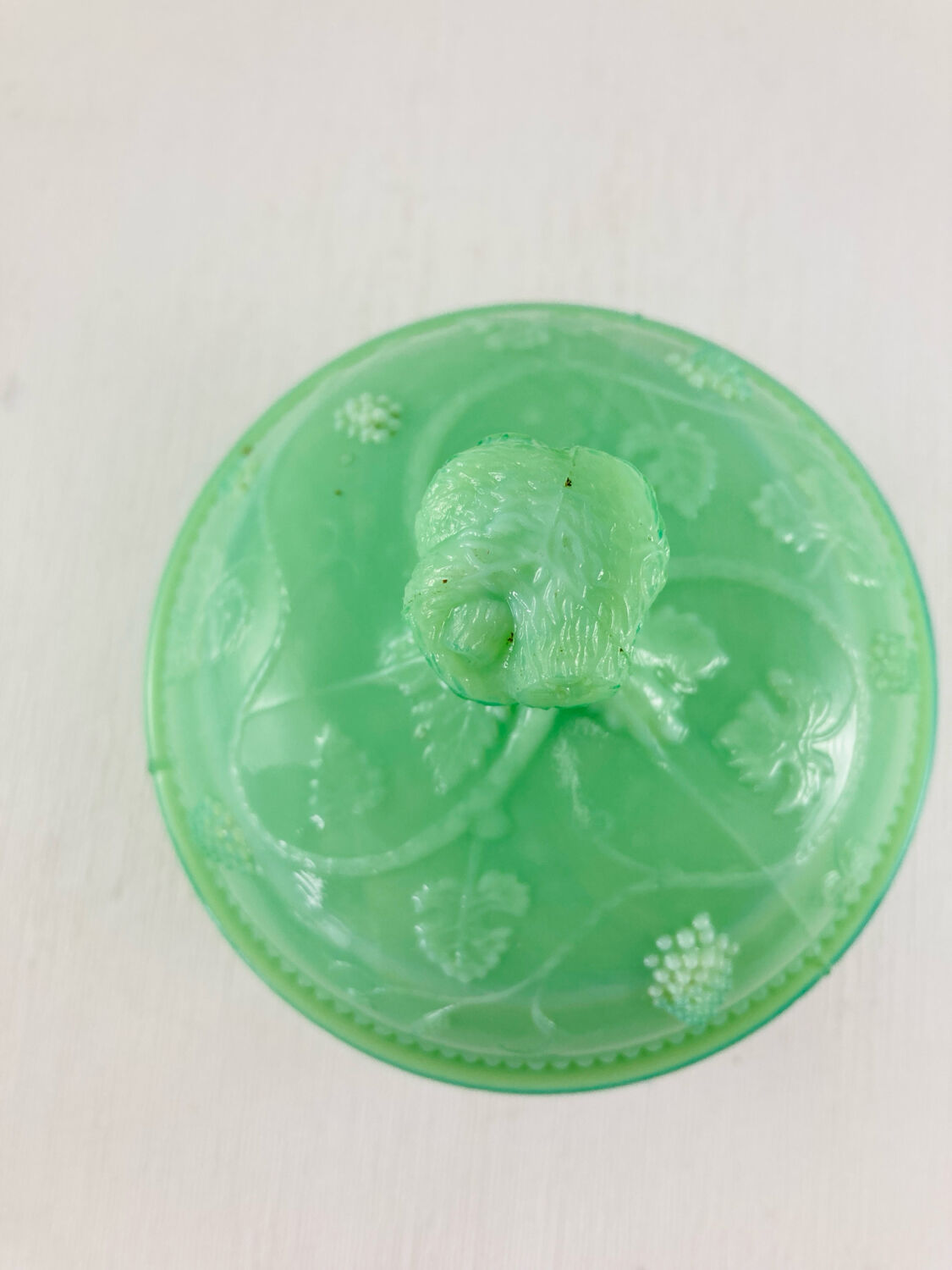 Jade green opaline - Sugar bowl / Bonbonnière - early 20th century