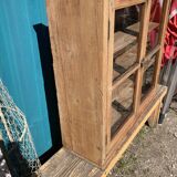 Natural wood window to be laid or hung