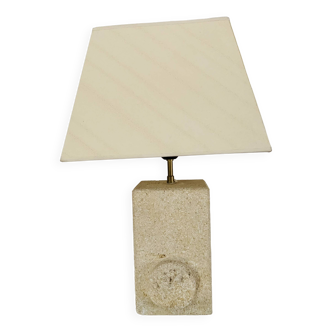 Natural stone lamp