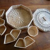 Wicker tray