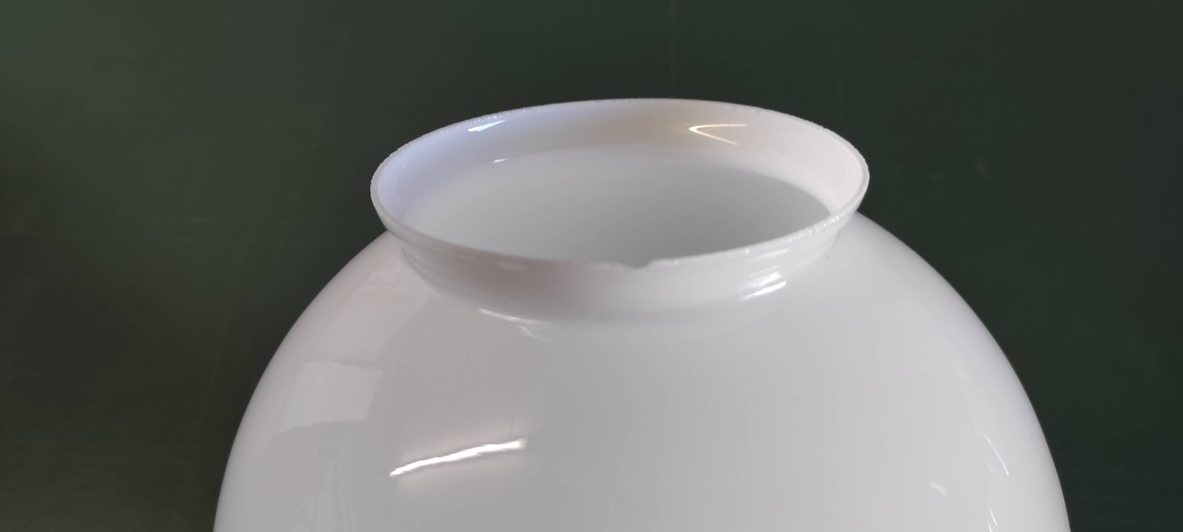 Opaline globe, diameter 20 cm - mid-20th century