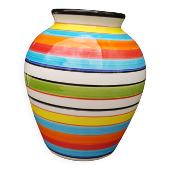 Vase with vitamin stripes