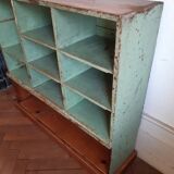 Étagère bibliothèque ancienne en sapin patiné épicerie