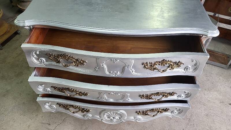 Commode style louis XV argente 3 tiroirs
