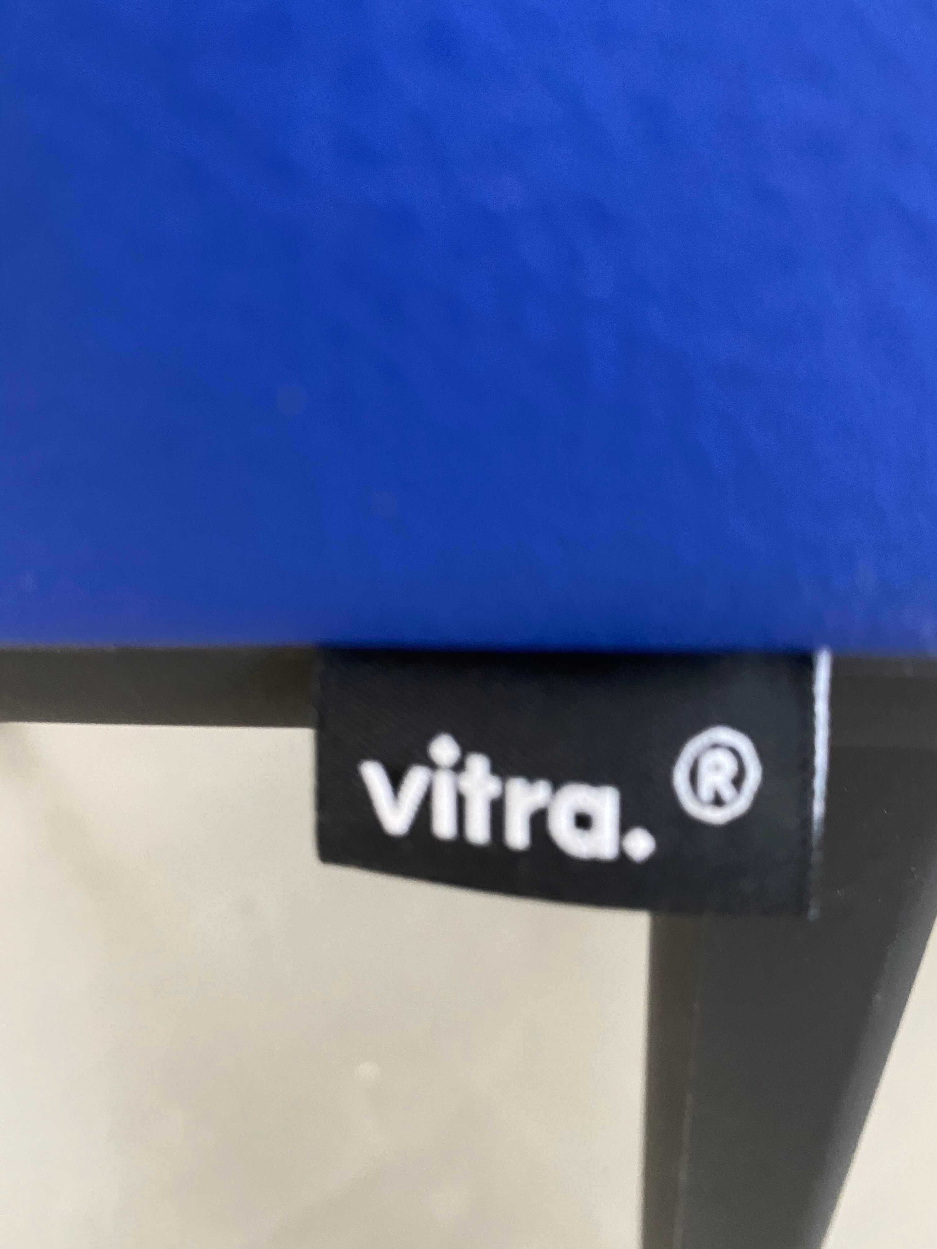 Chaise "softshell chair" des freres Bouroullec vitra