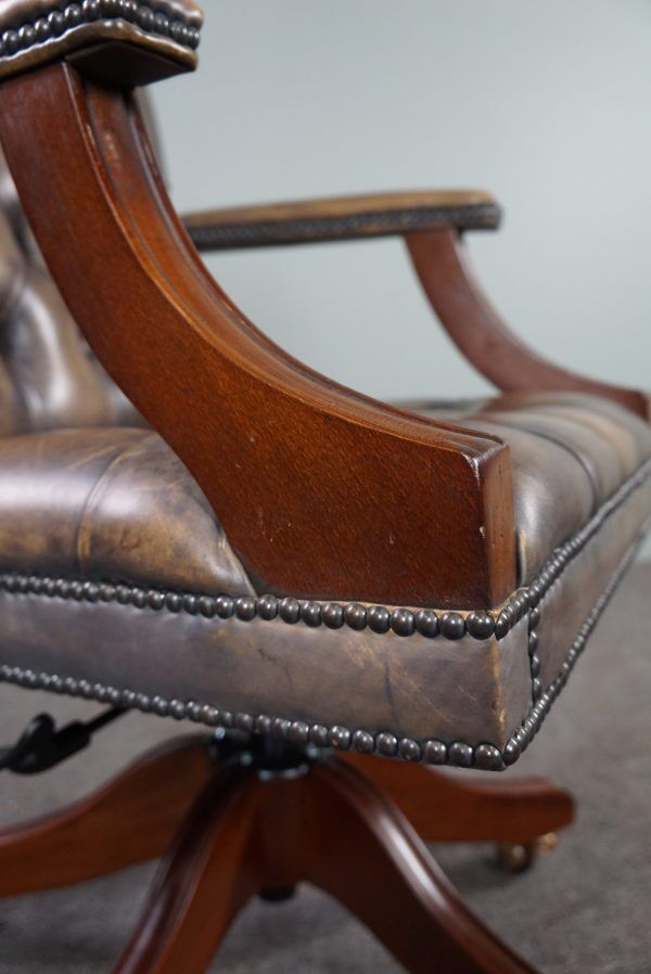 Chesterfield office chair
