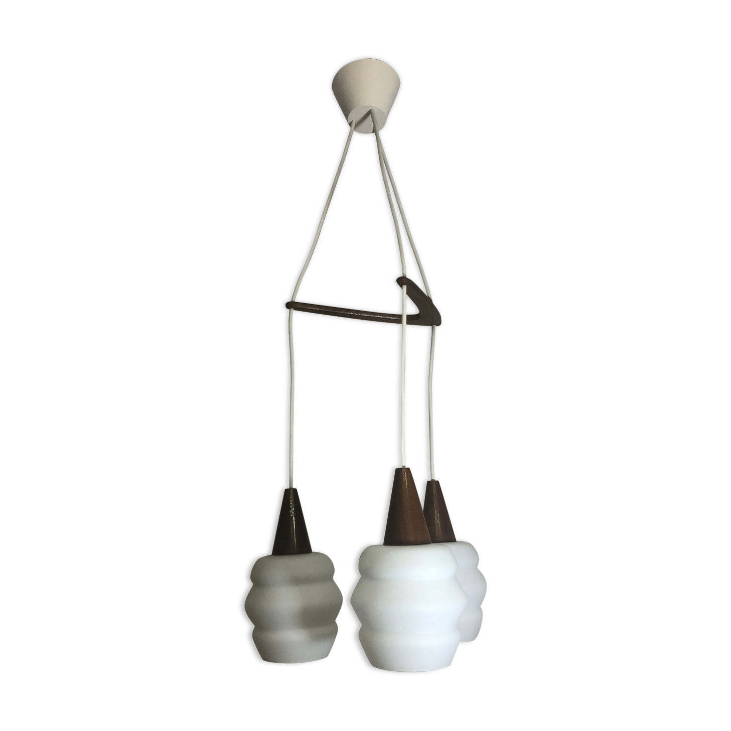 Hanging boomerang teak