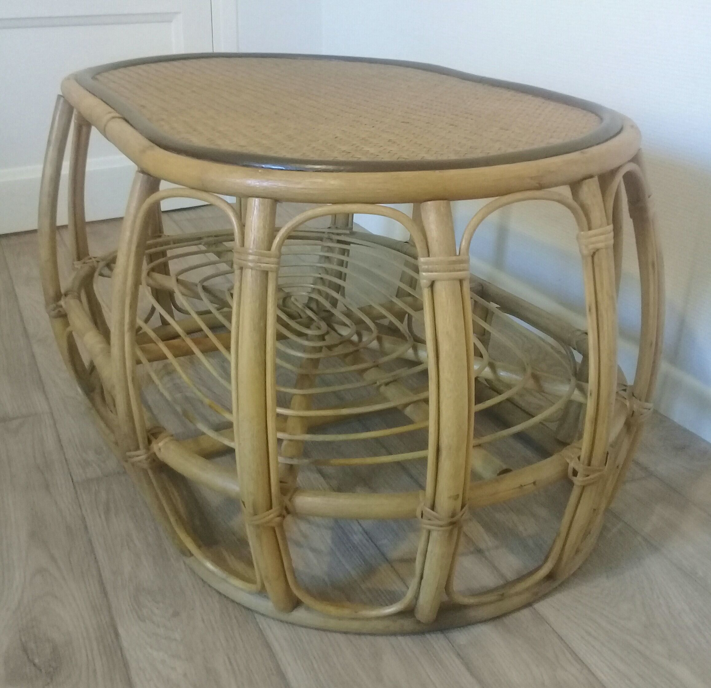 Table basse bambou et rotin vintage des années 70