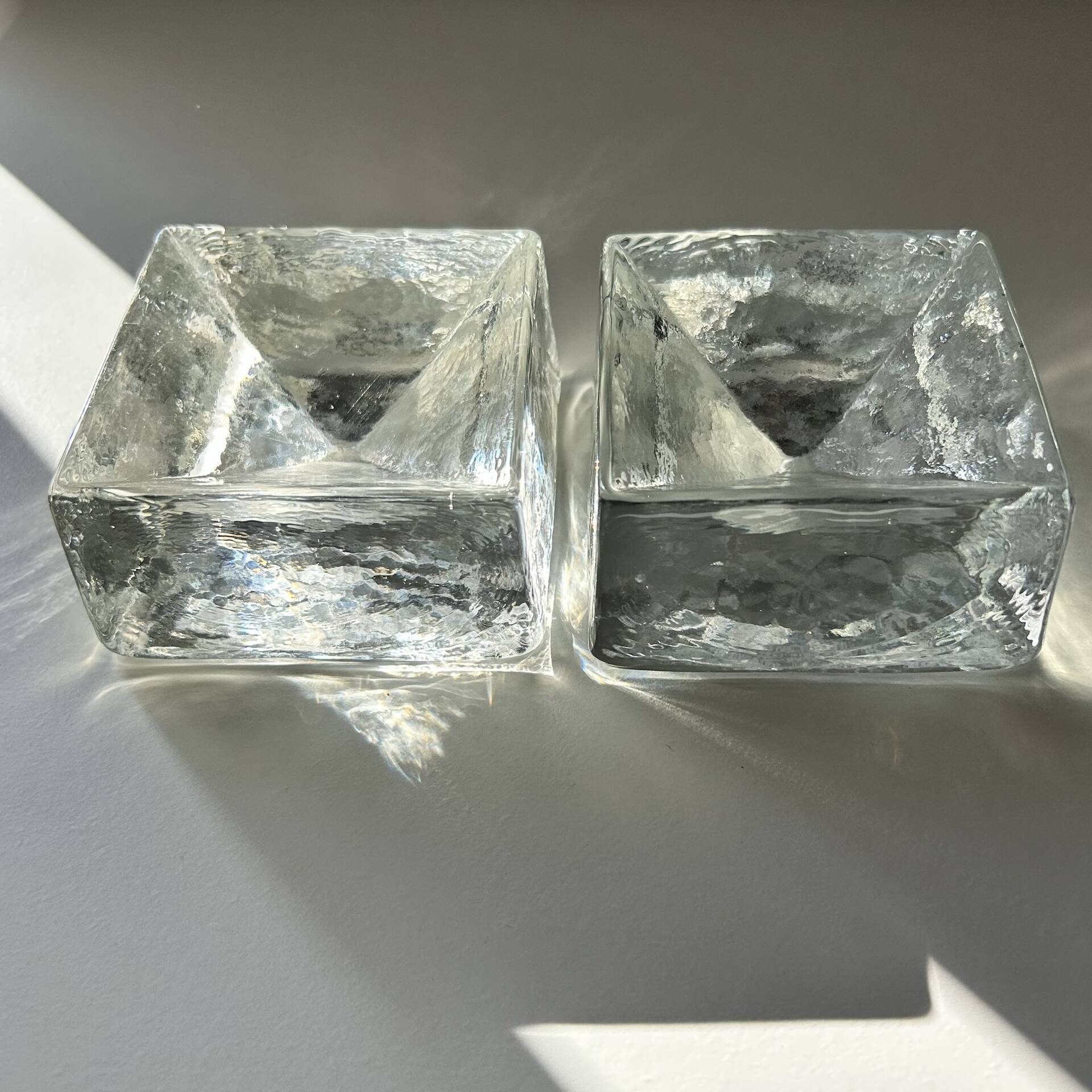 Paire de vide poches pavés de verre