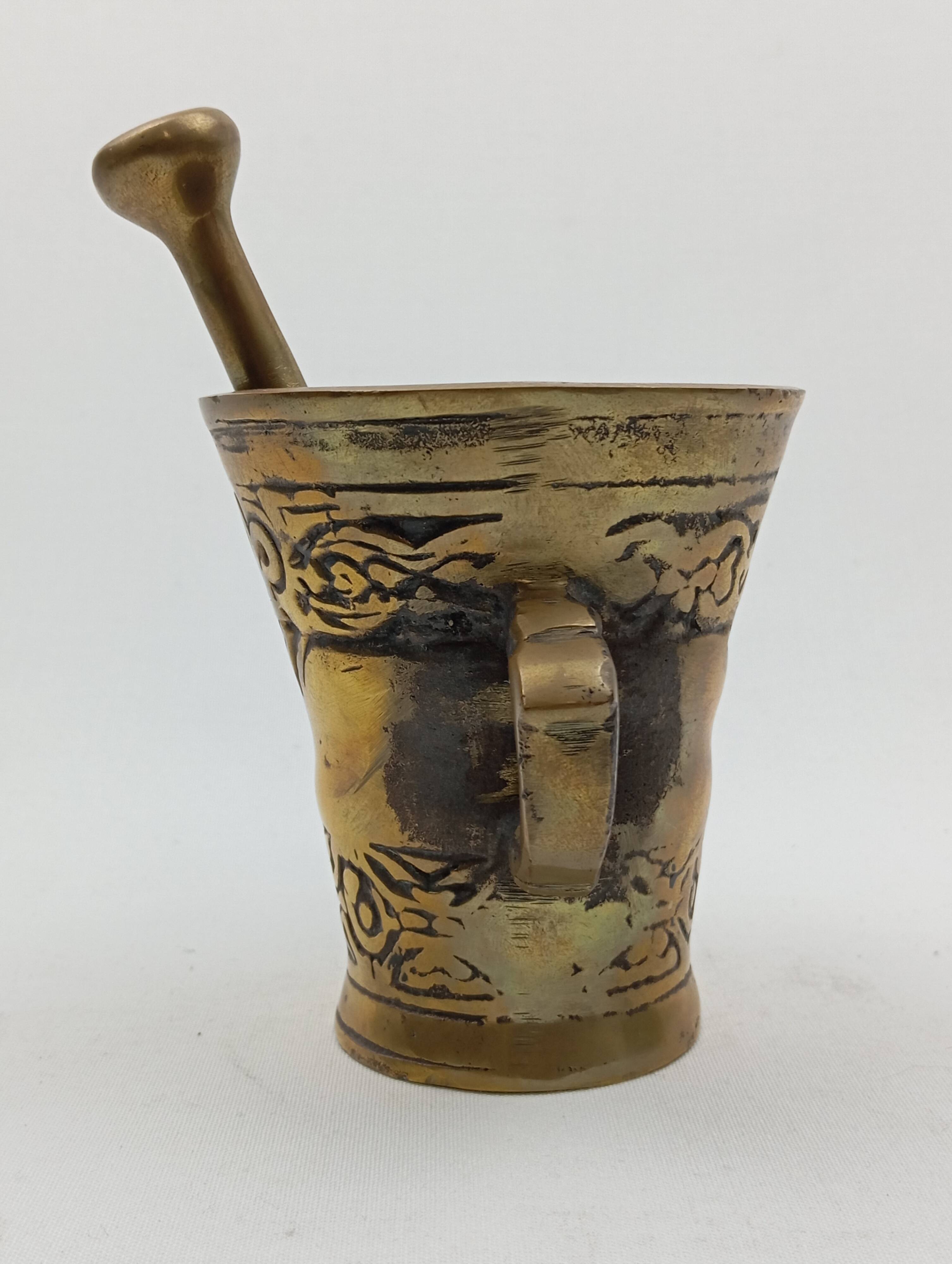 Bronze apothecary/pharmacist mortar and pestle