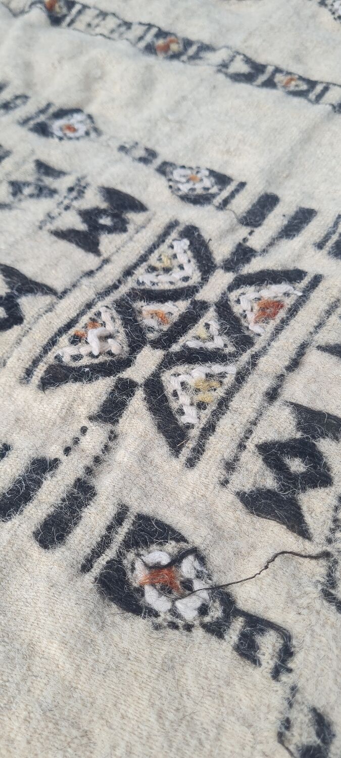 Berber carpet kilim 250x118