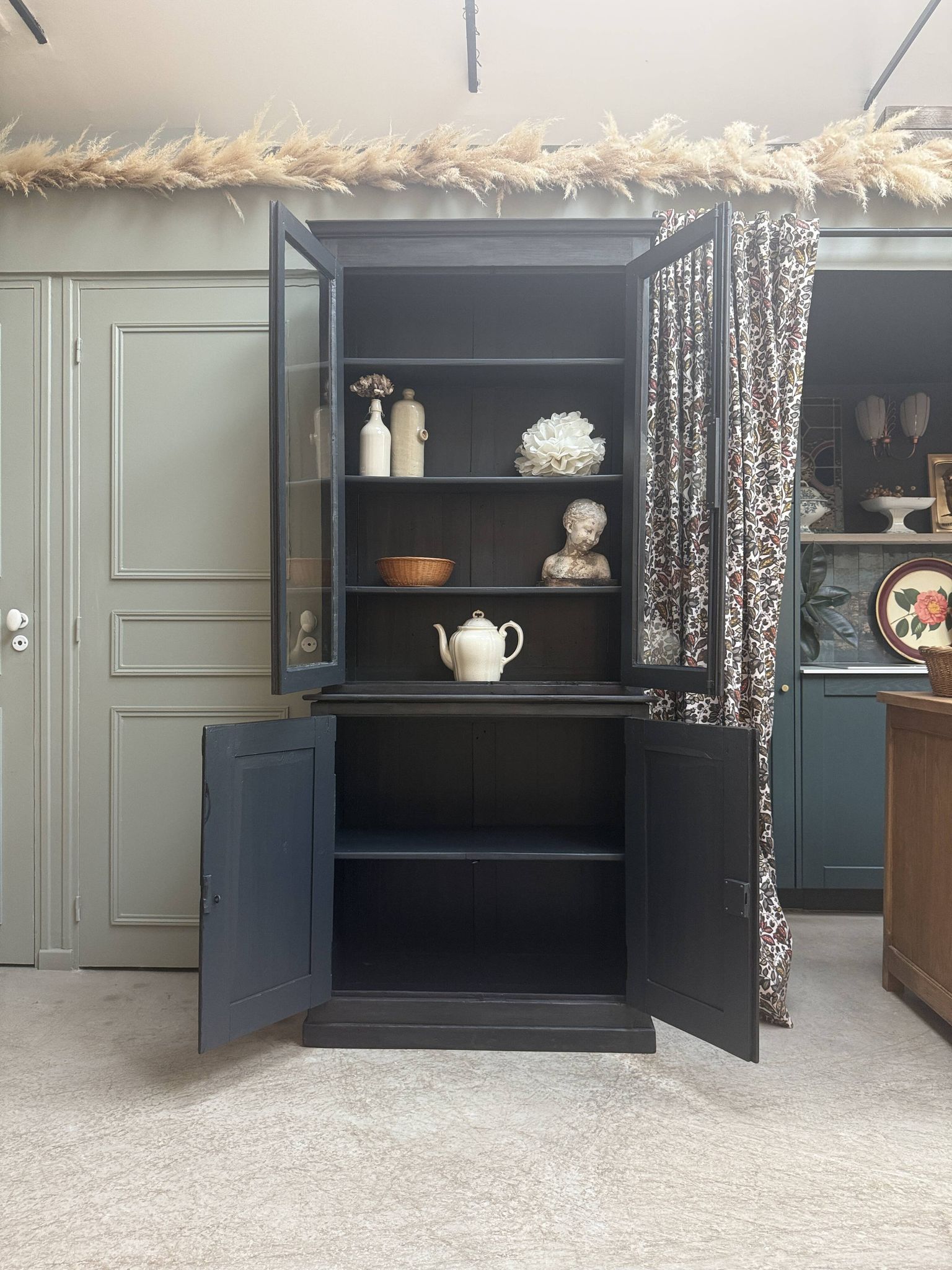 Buffet deux corps ancien noir (rénové)