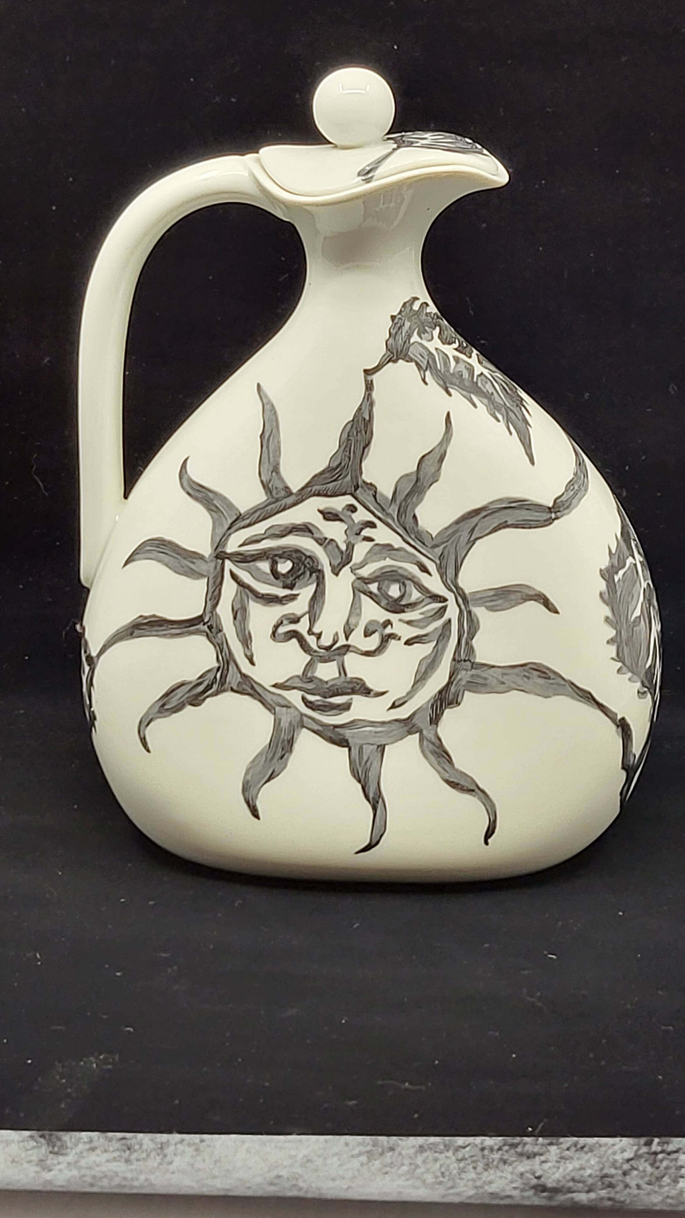 Bottle Jean Lurçat by Haviland Limoges in porcelain France