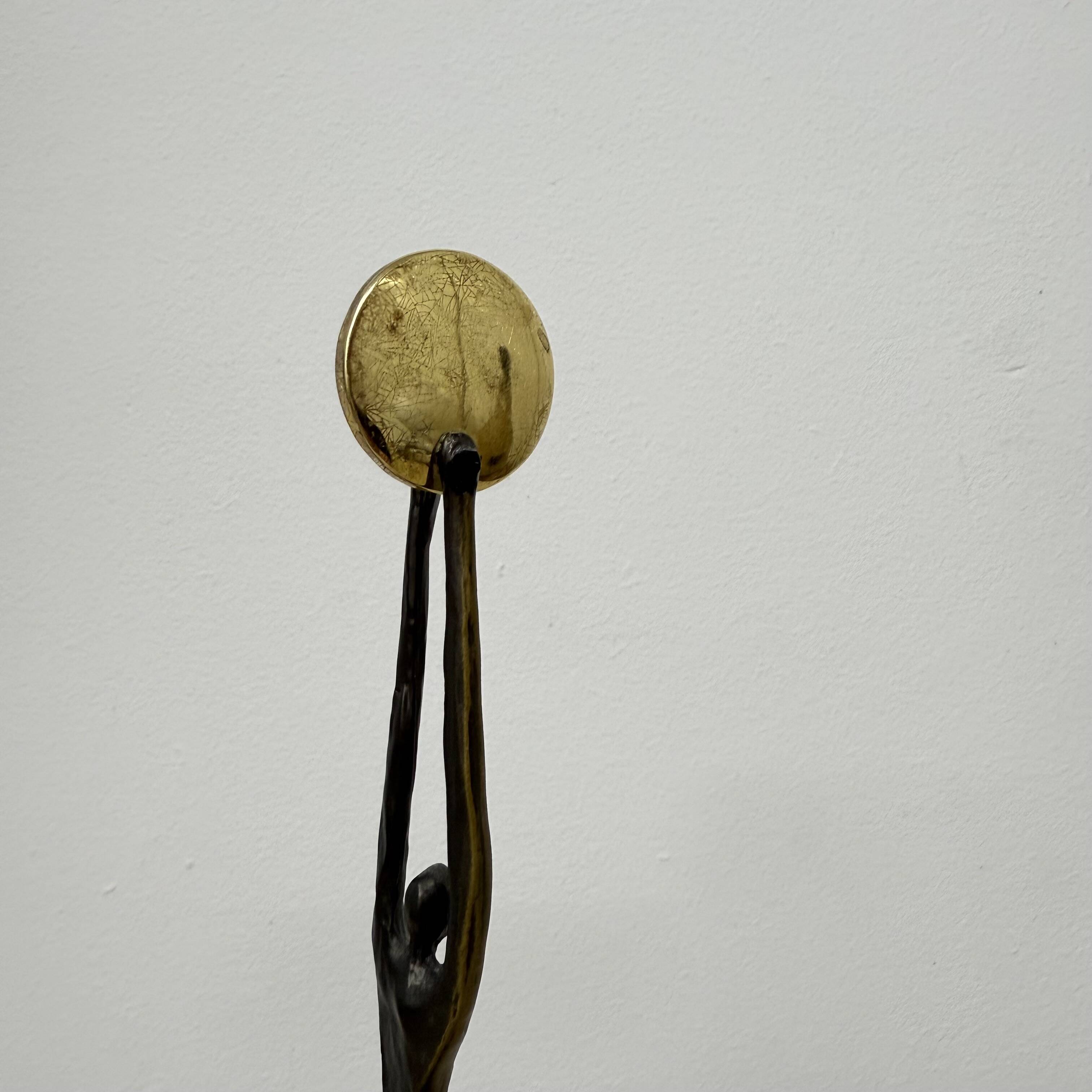 Corry van Ammerlaan for Artihove sculpture