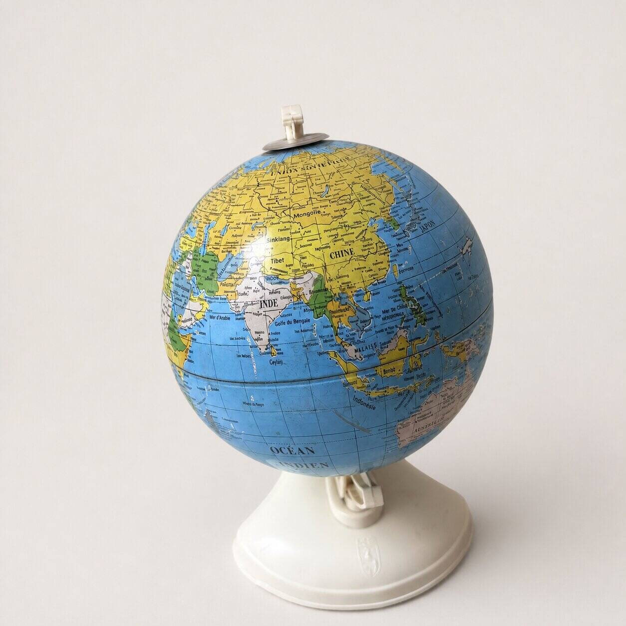 Globe terrestre vintage