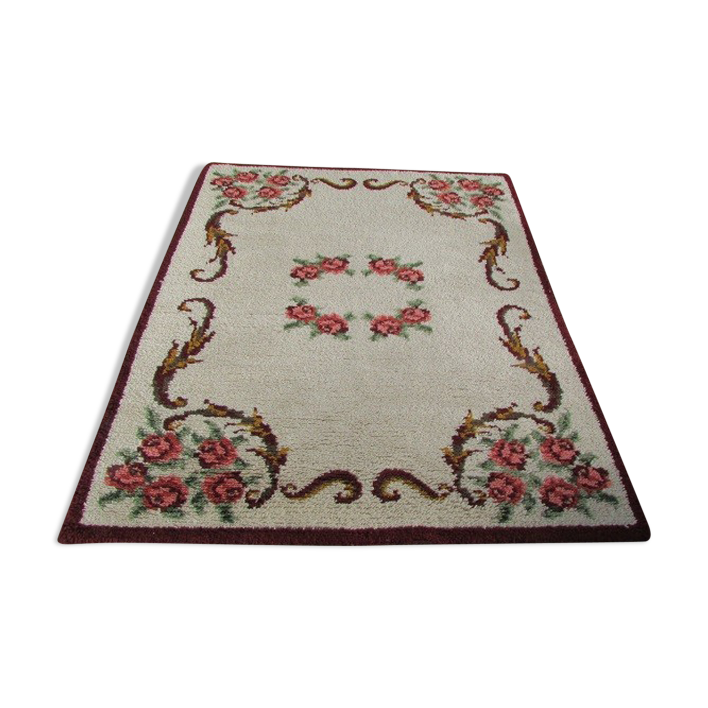 Romantic white and burgundy rug, 190 x 150 cm