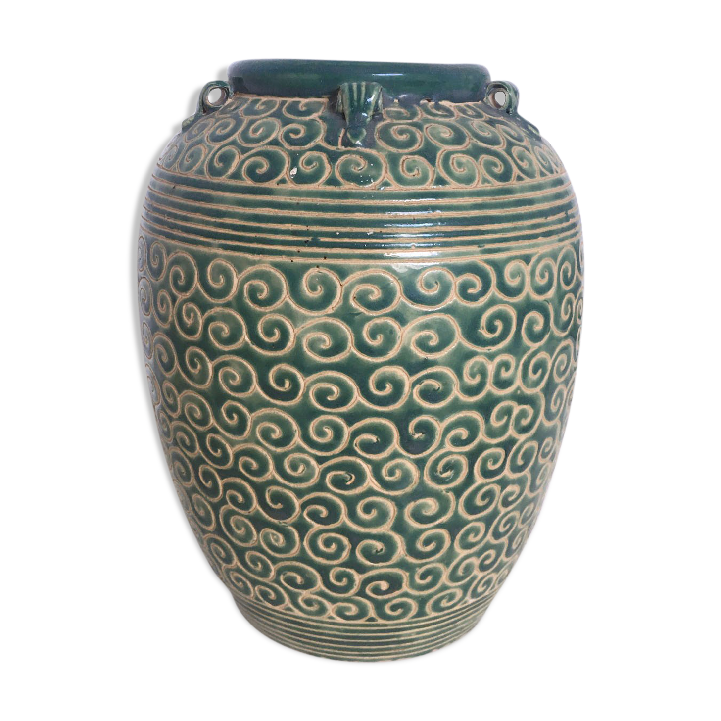 Enamelled ceramic vase with handcrafted decoration
