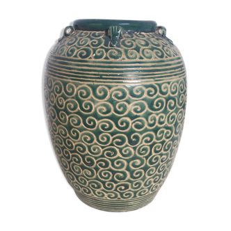 Enamelled ceramic vase with handcrafted decoration