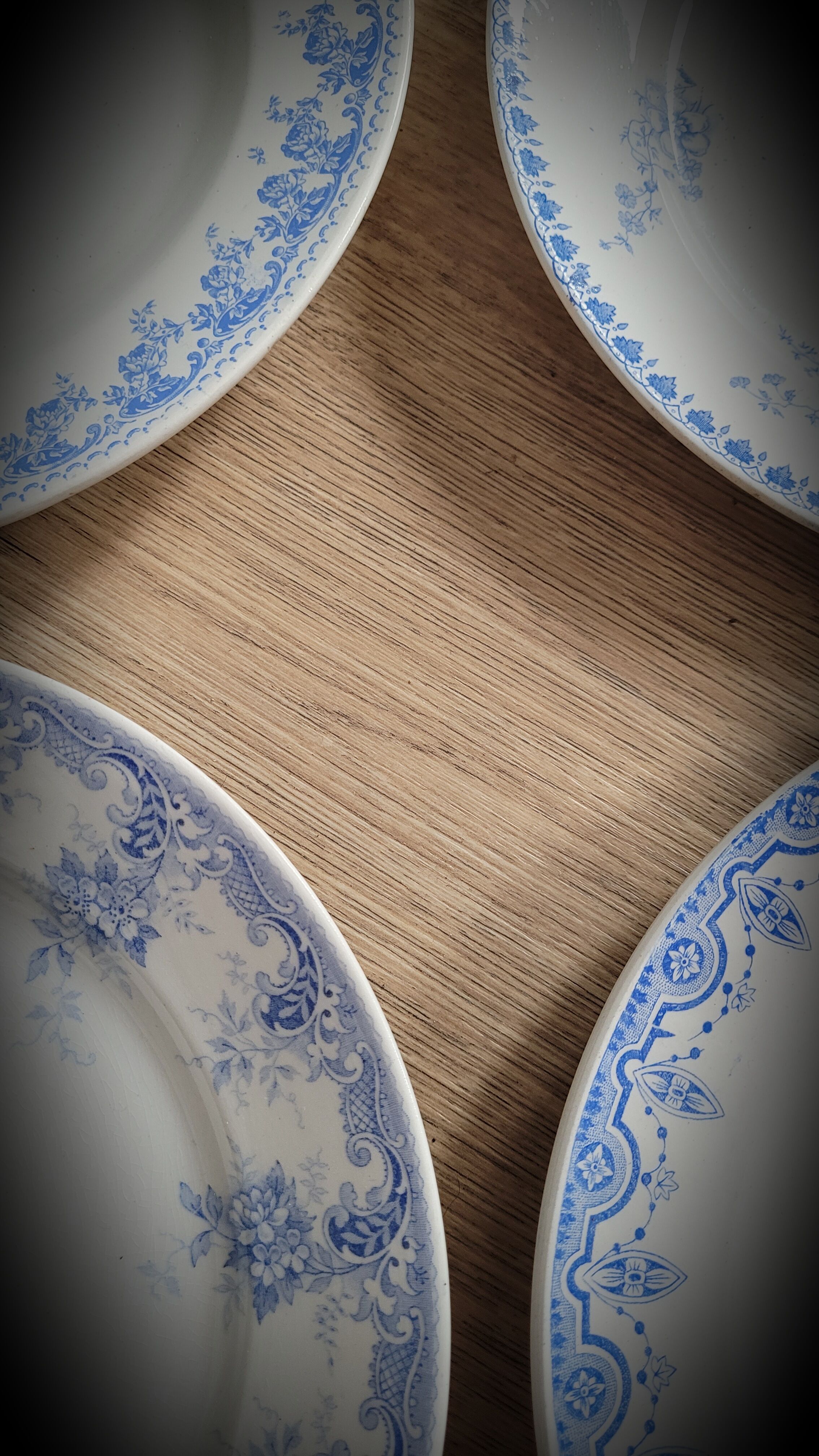 Set of 4 blue mismatched plates 2