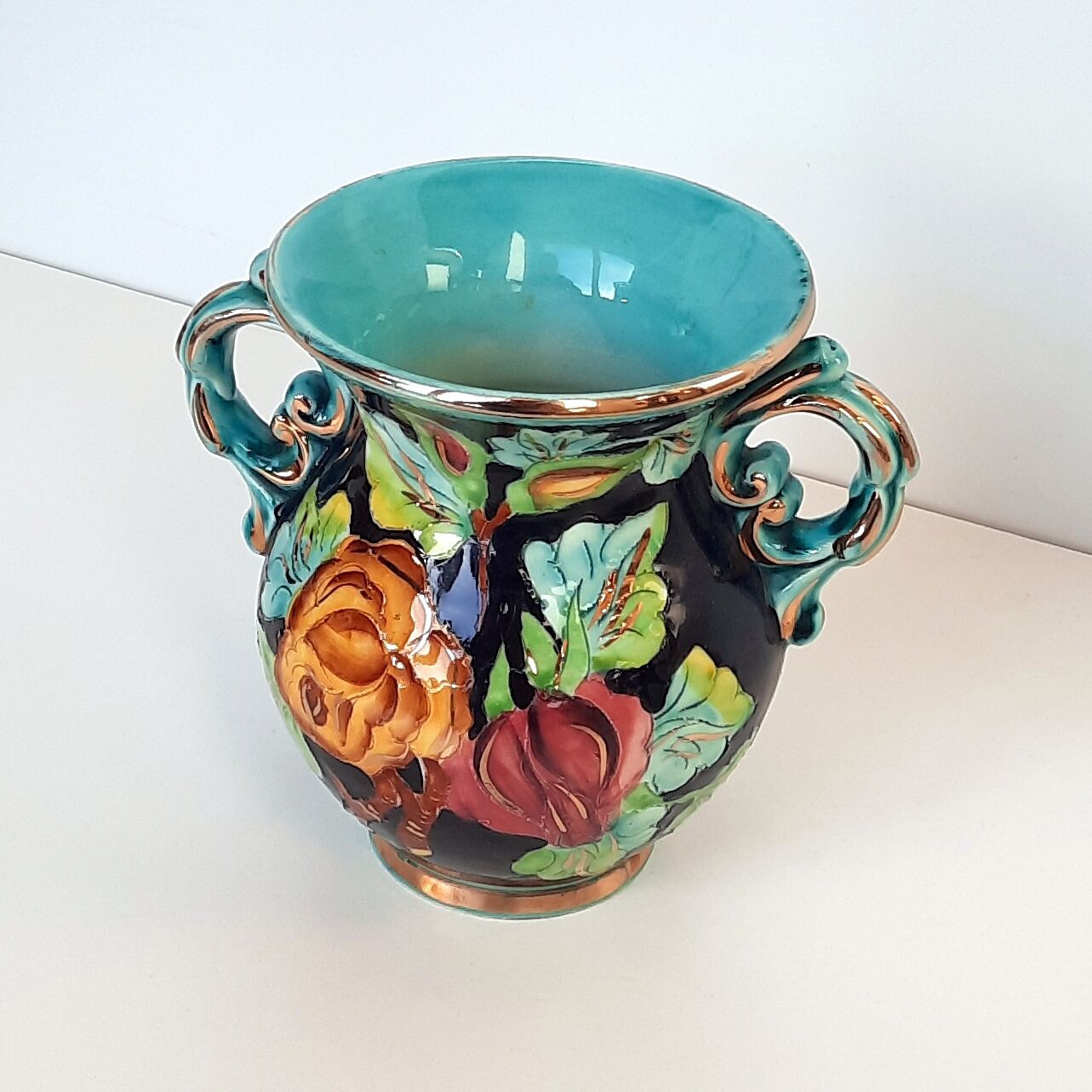Vase céramique Monaco des Atelier Cérart cécor fleurs