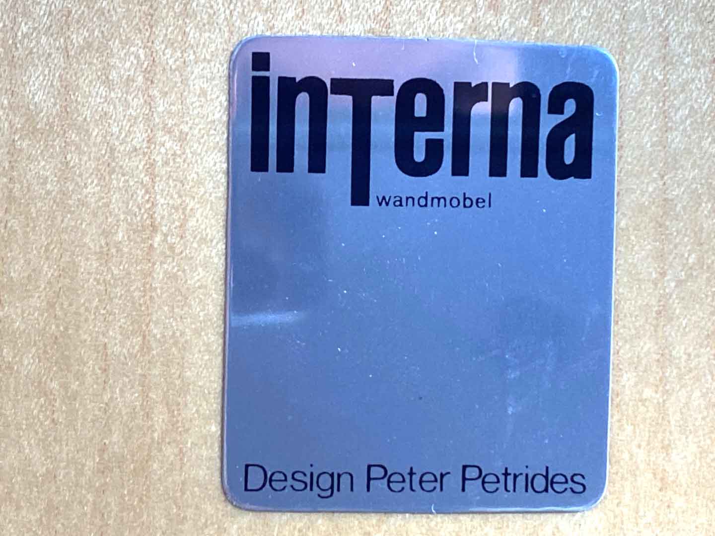 Vintage wall system by peter petrides - interna wandmöbel