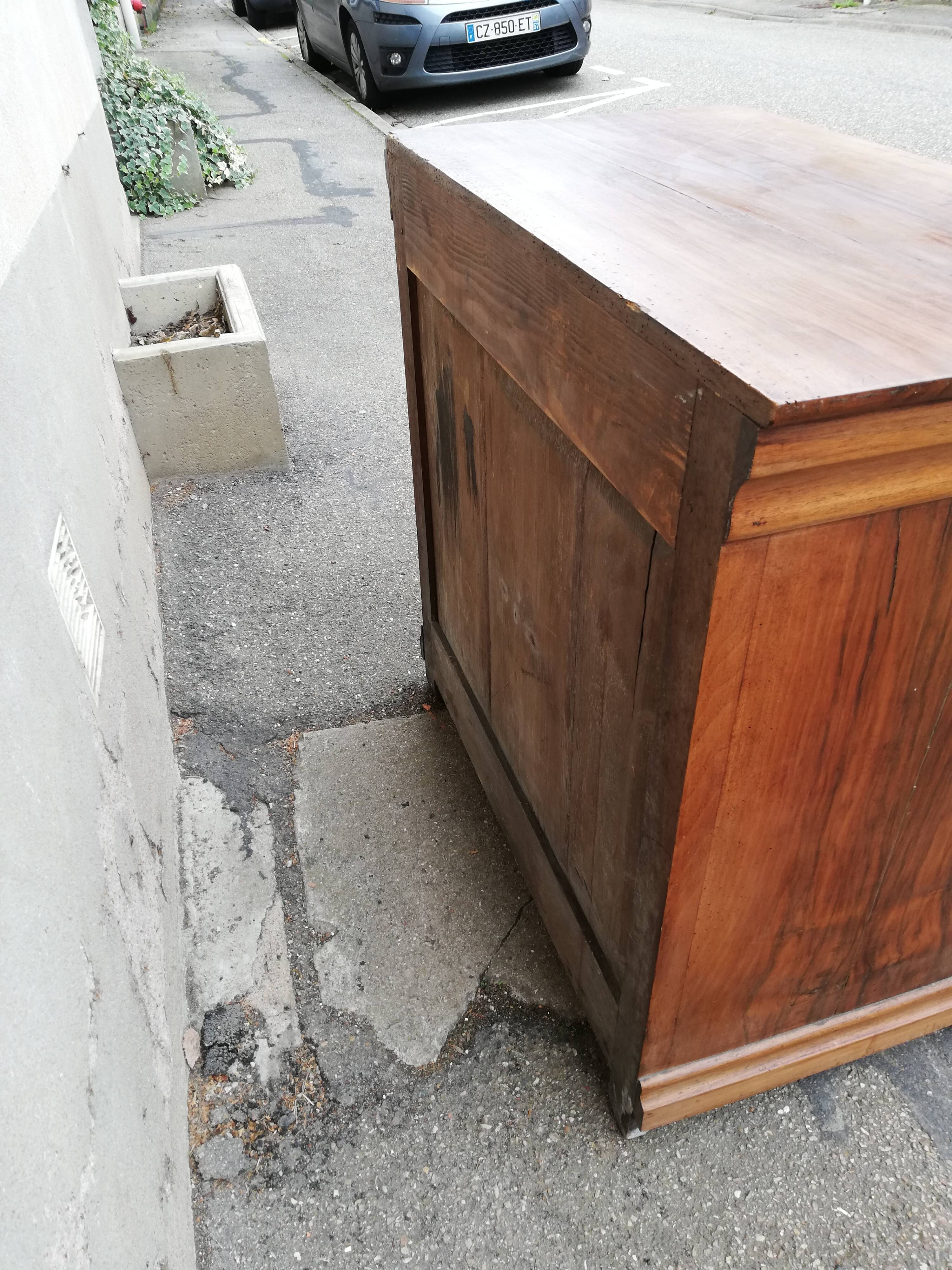 Old walnut buffet 2 doors 1 drawer