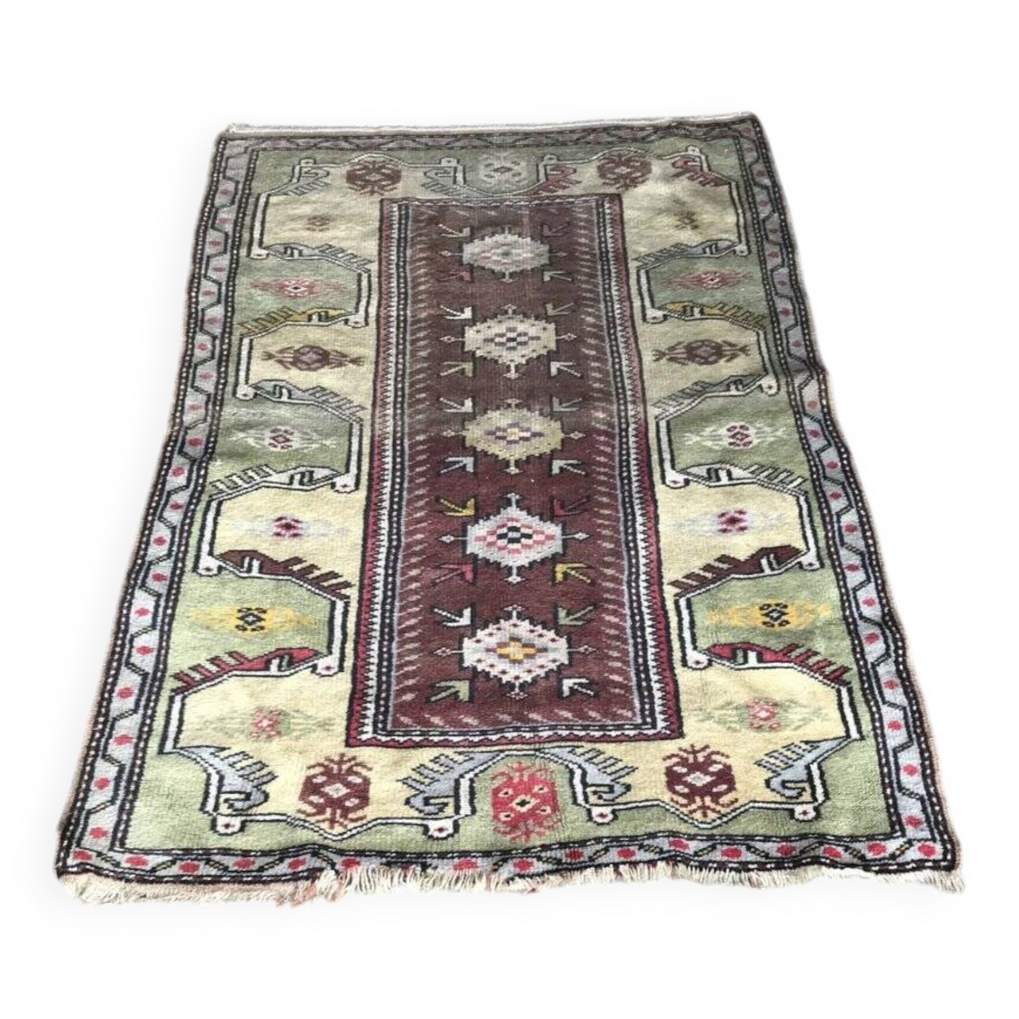 Vintage Milas prayer rug in grey wool — Turkey, 1930s, traditional patterns