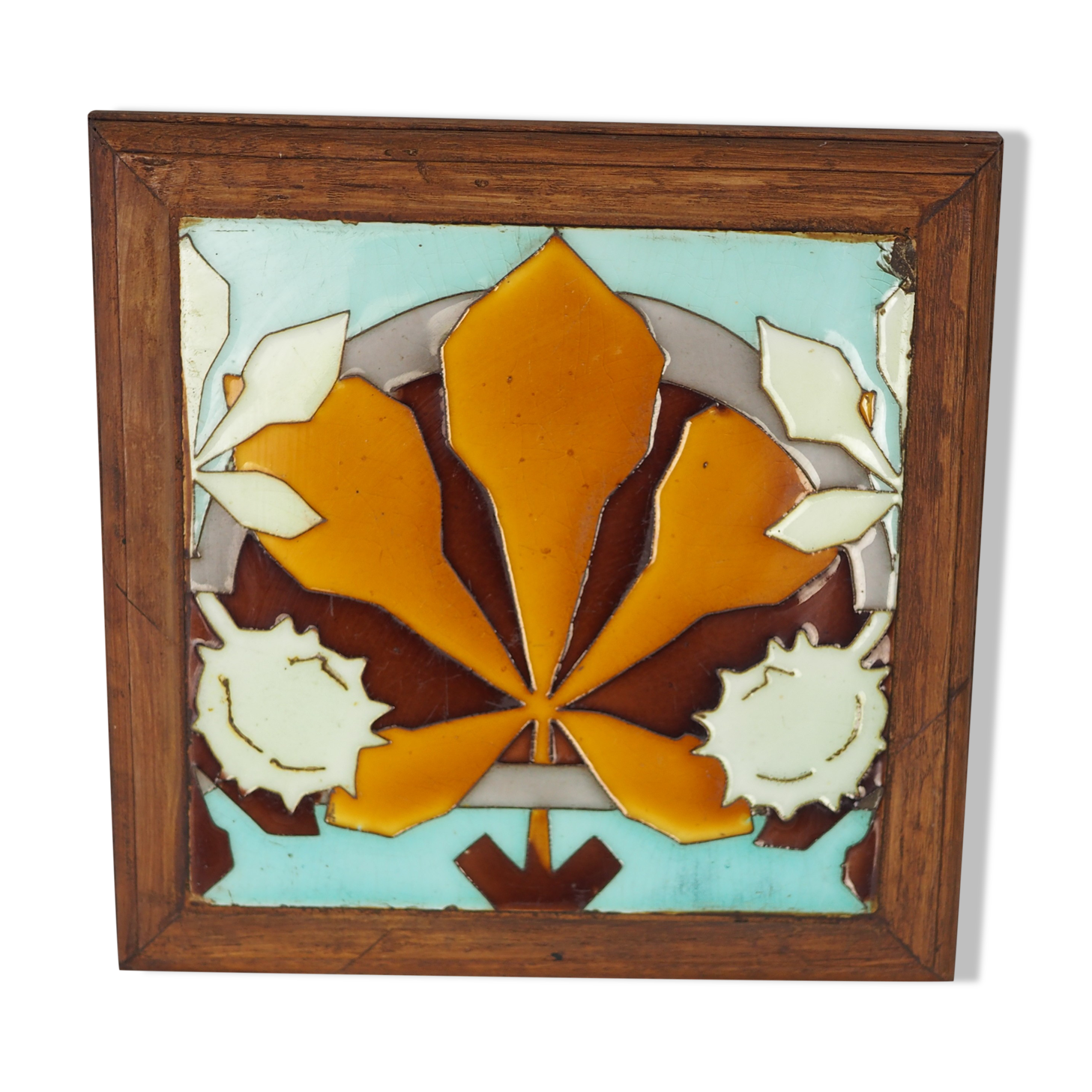 Leaf earthenware checkered underside and maronnier bug - autumn atmosphere - deb. XXth