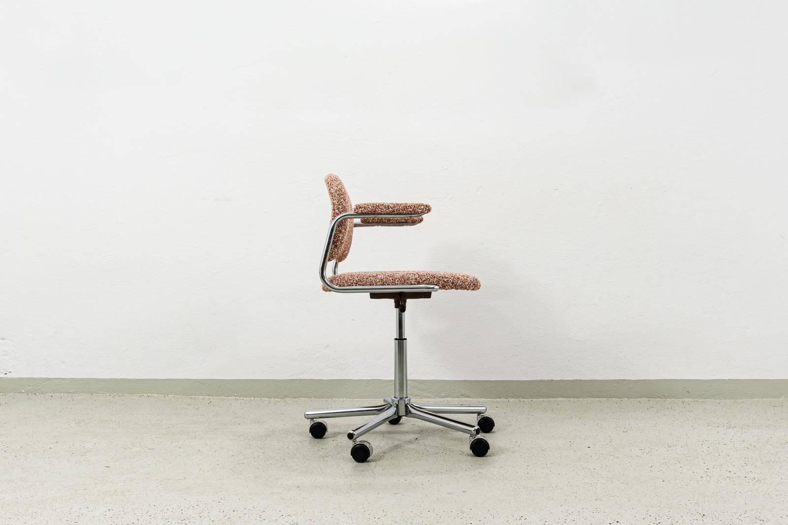 Vintage Office Chair From Kovona, 1990s