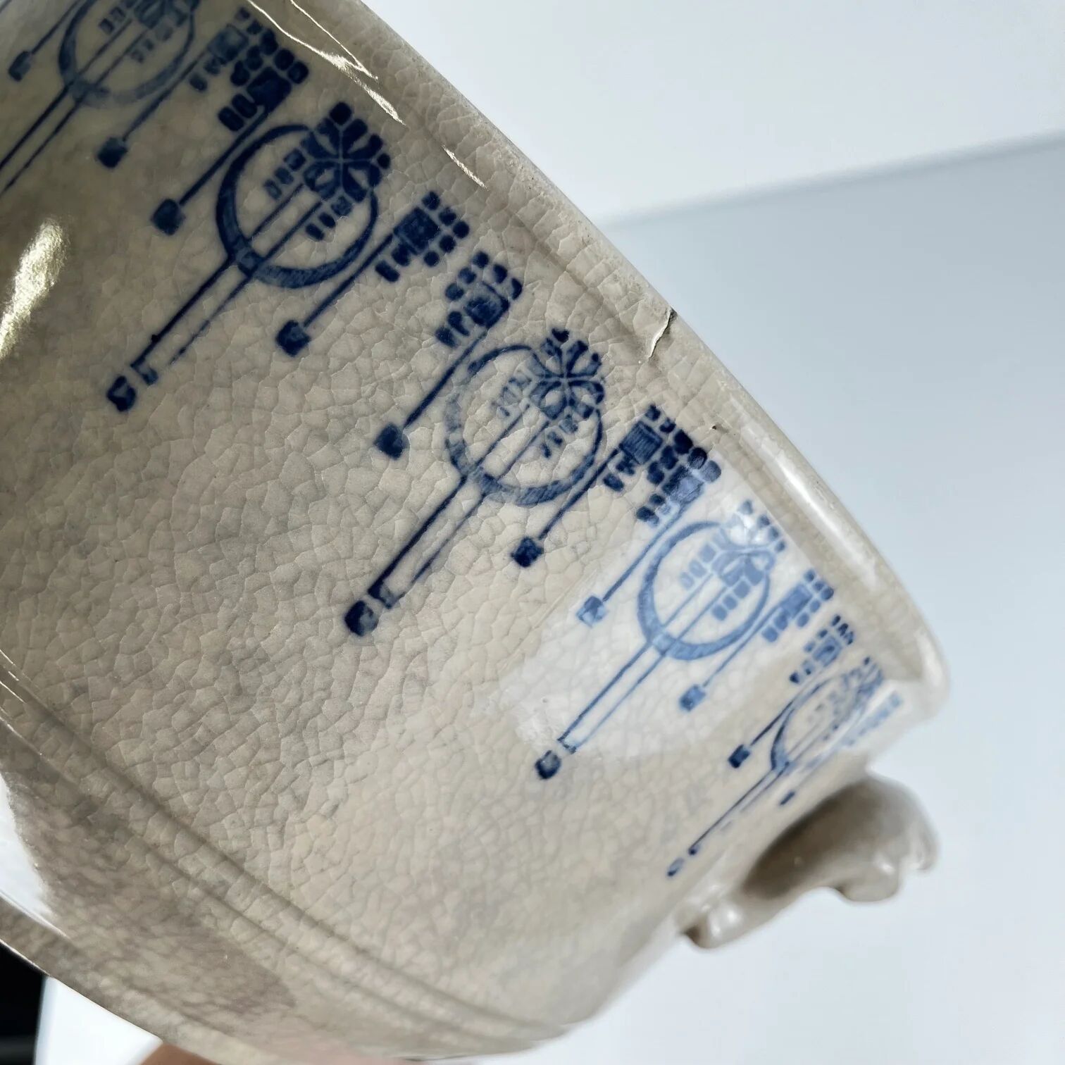 Old stoneware hot water bottle / casserole from Saint Uze, blue decoration, early 20th century.