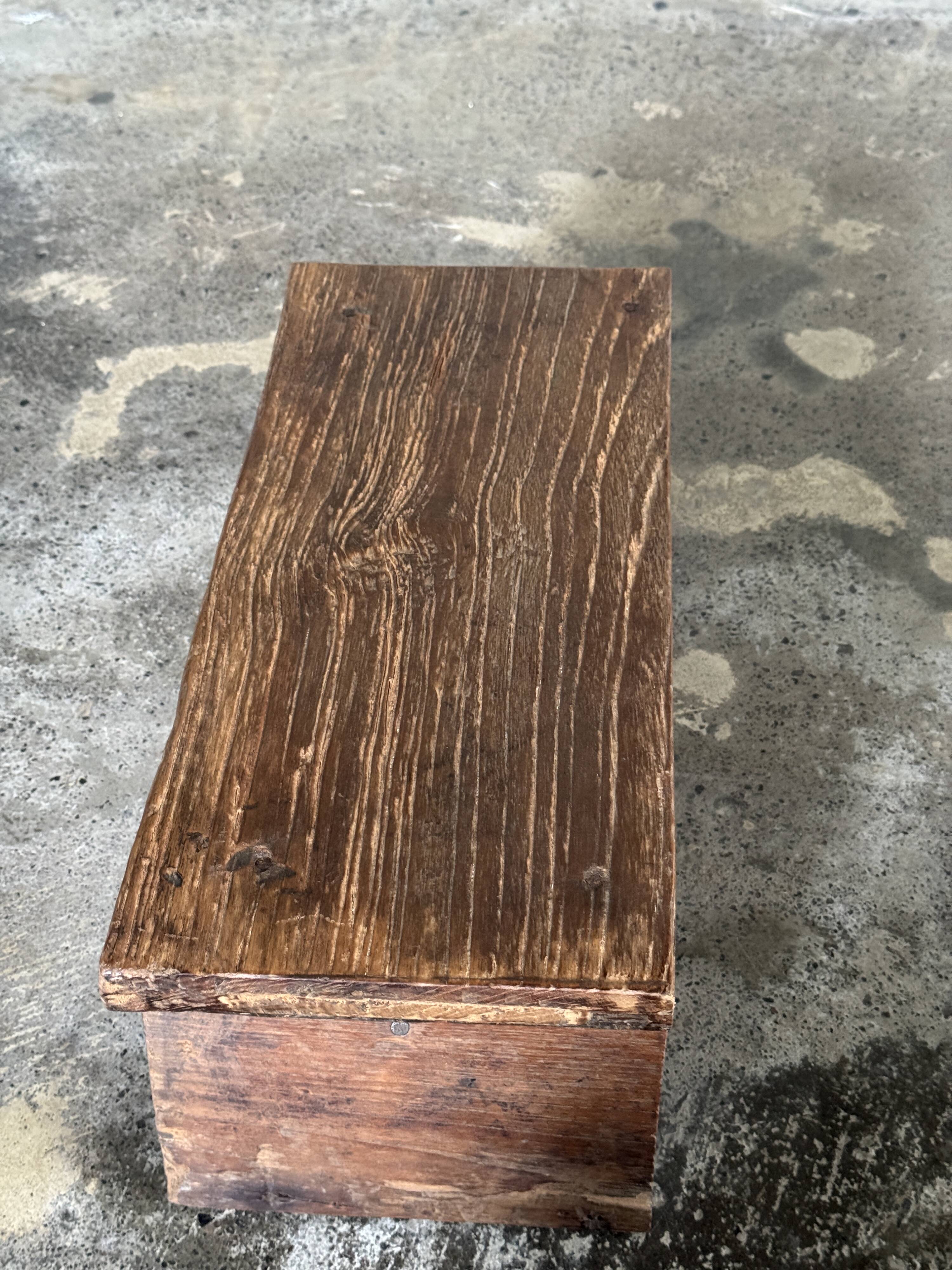 Small low bench in old teak from Indonesia H16 L39