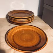Saint Clément plates