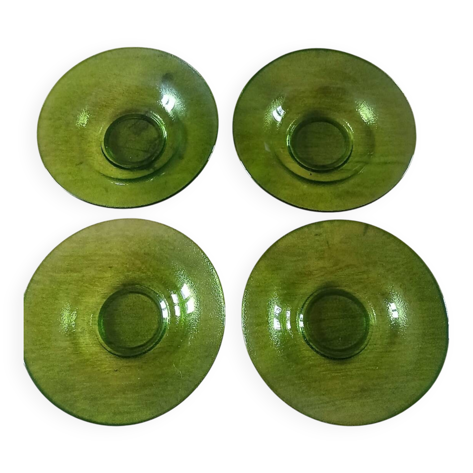 4 assiettes creuses en verre