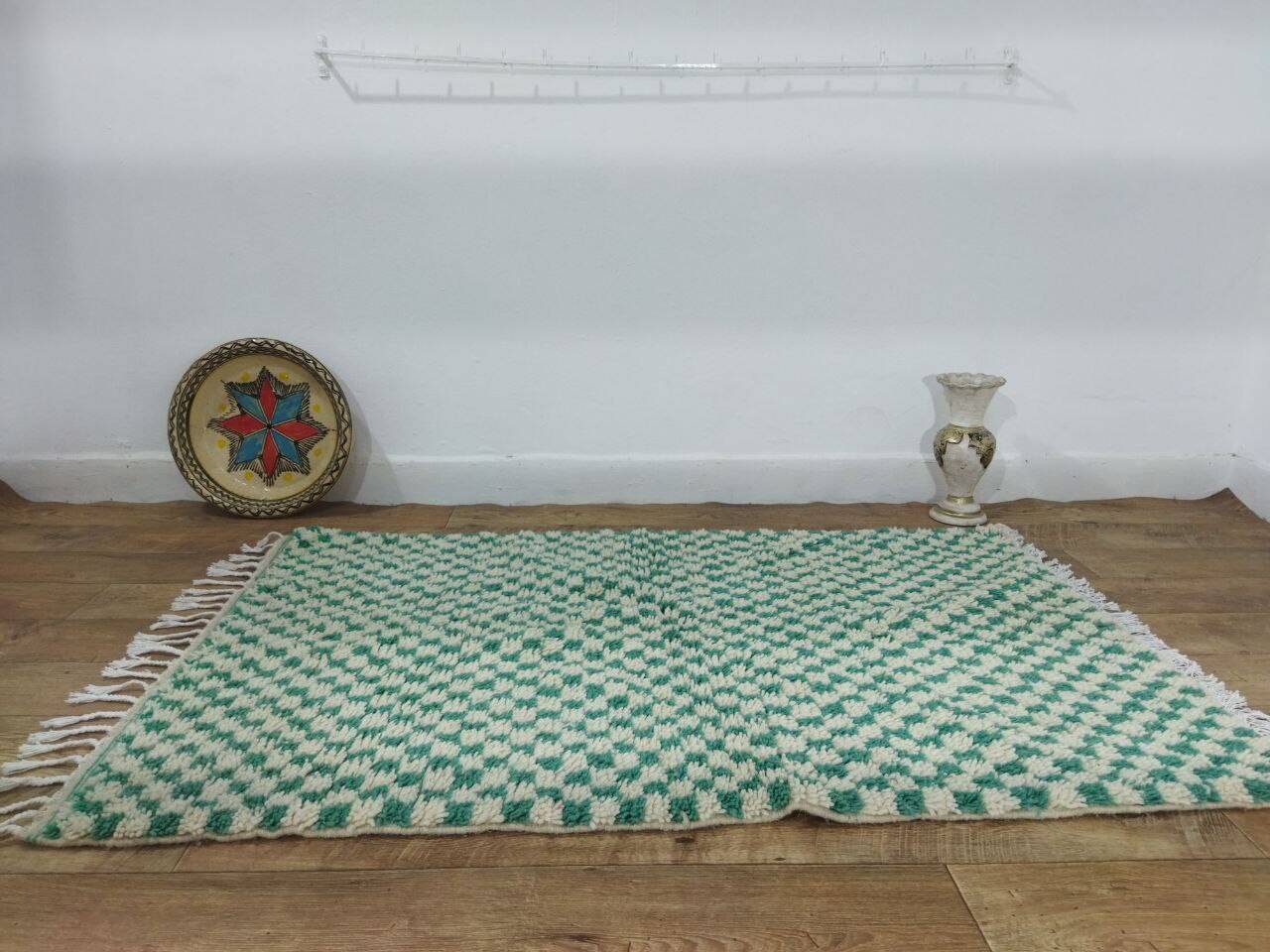 Handcrafted Moroccan Berber Rug 154 X 100 CM