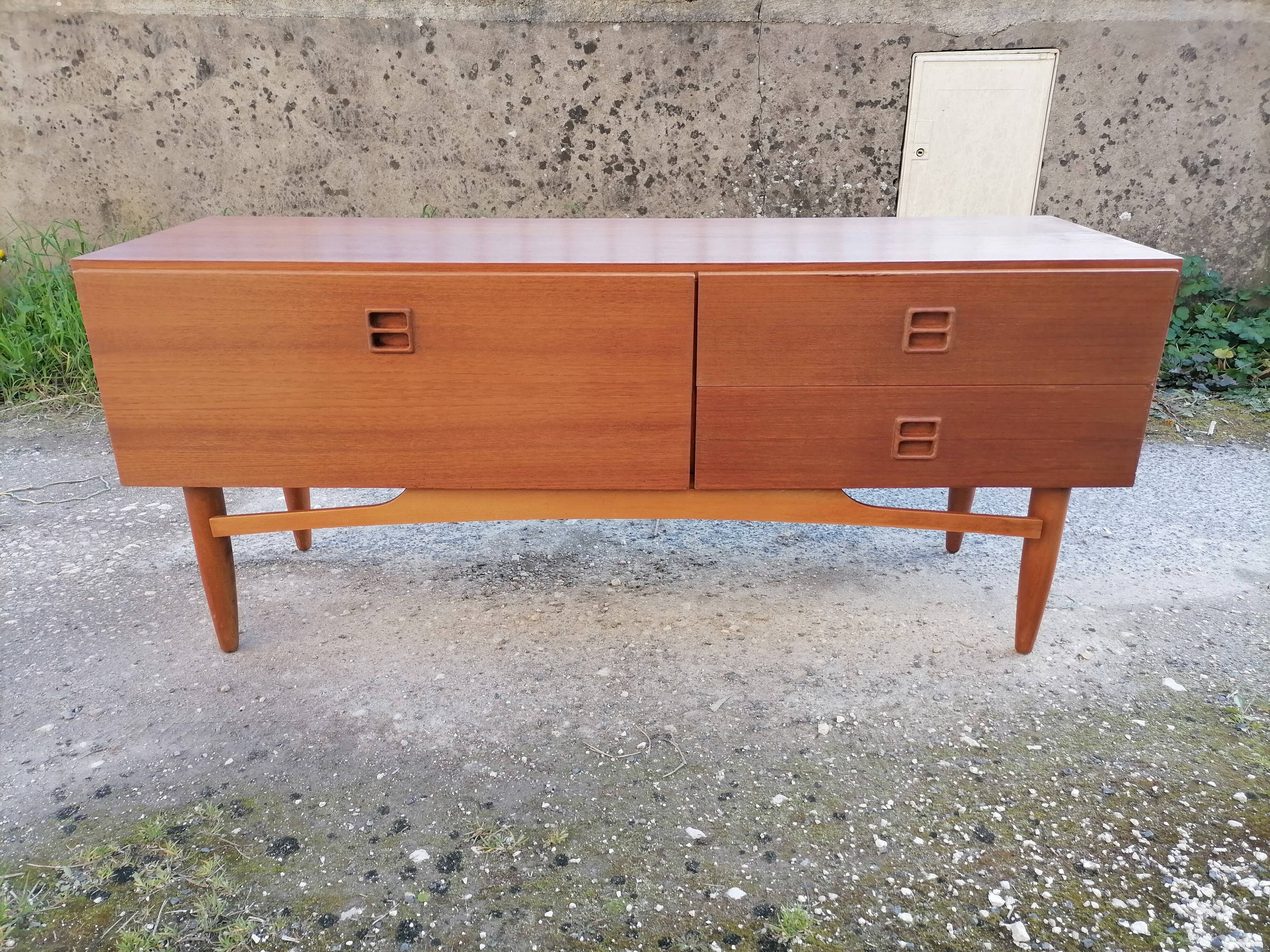 Meuble bas vintage