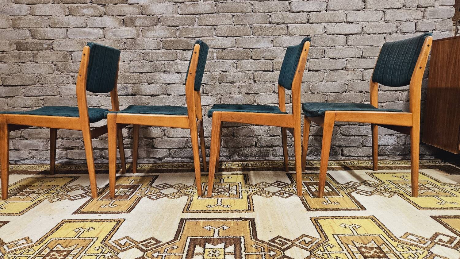 Set of 4 Scandinavian chairs 1960