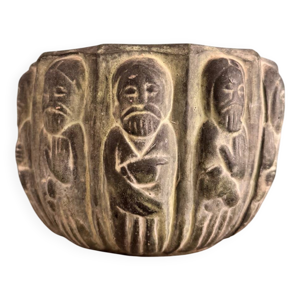 Cache-pot en terre cuite