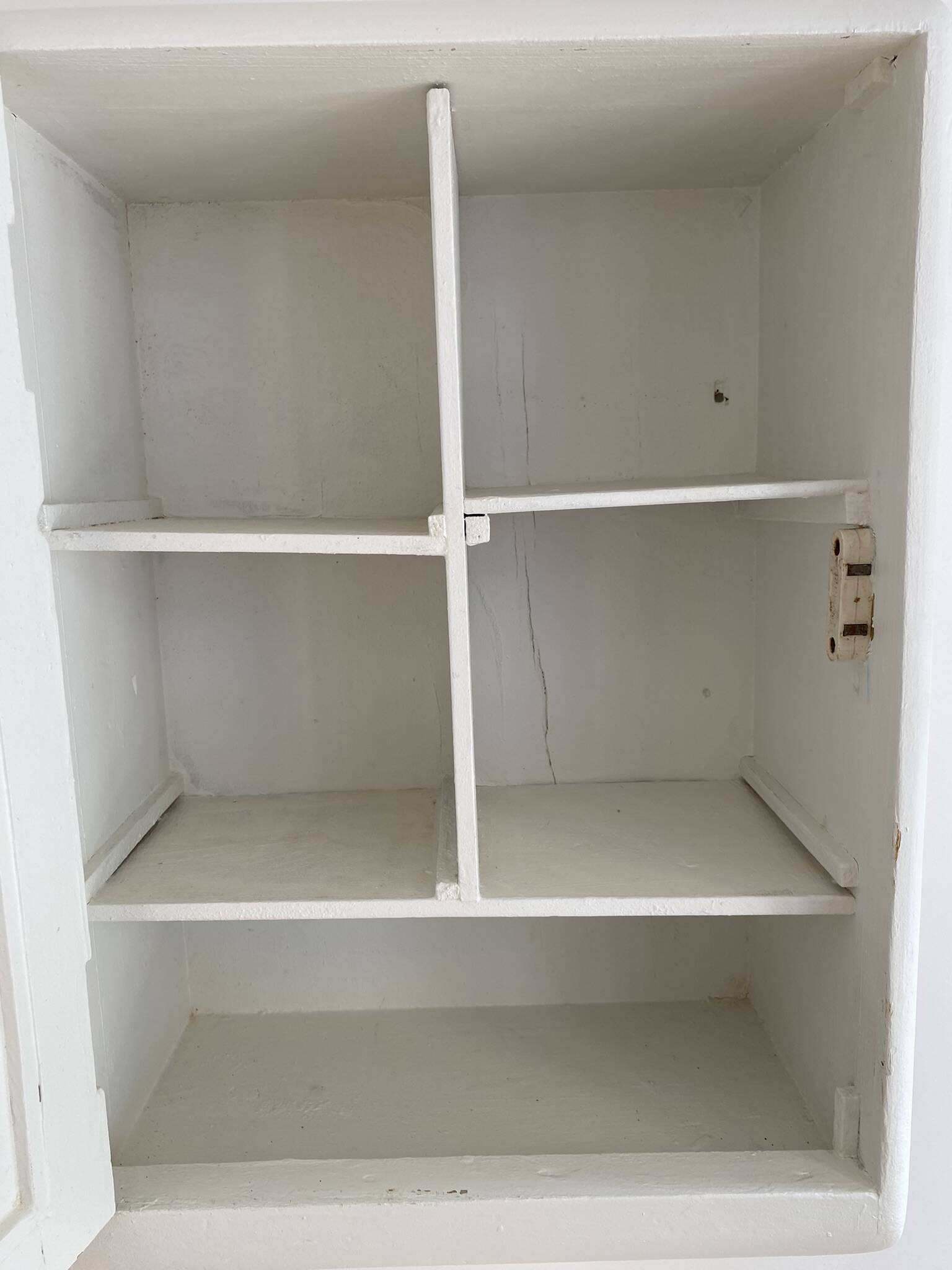 Vintage wall cabinet, White medicine cabinet