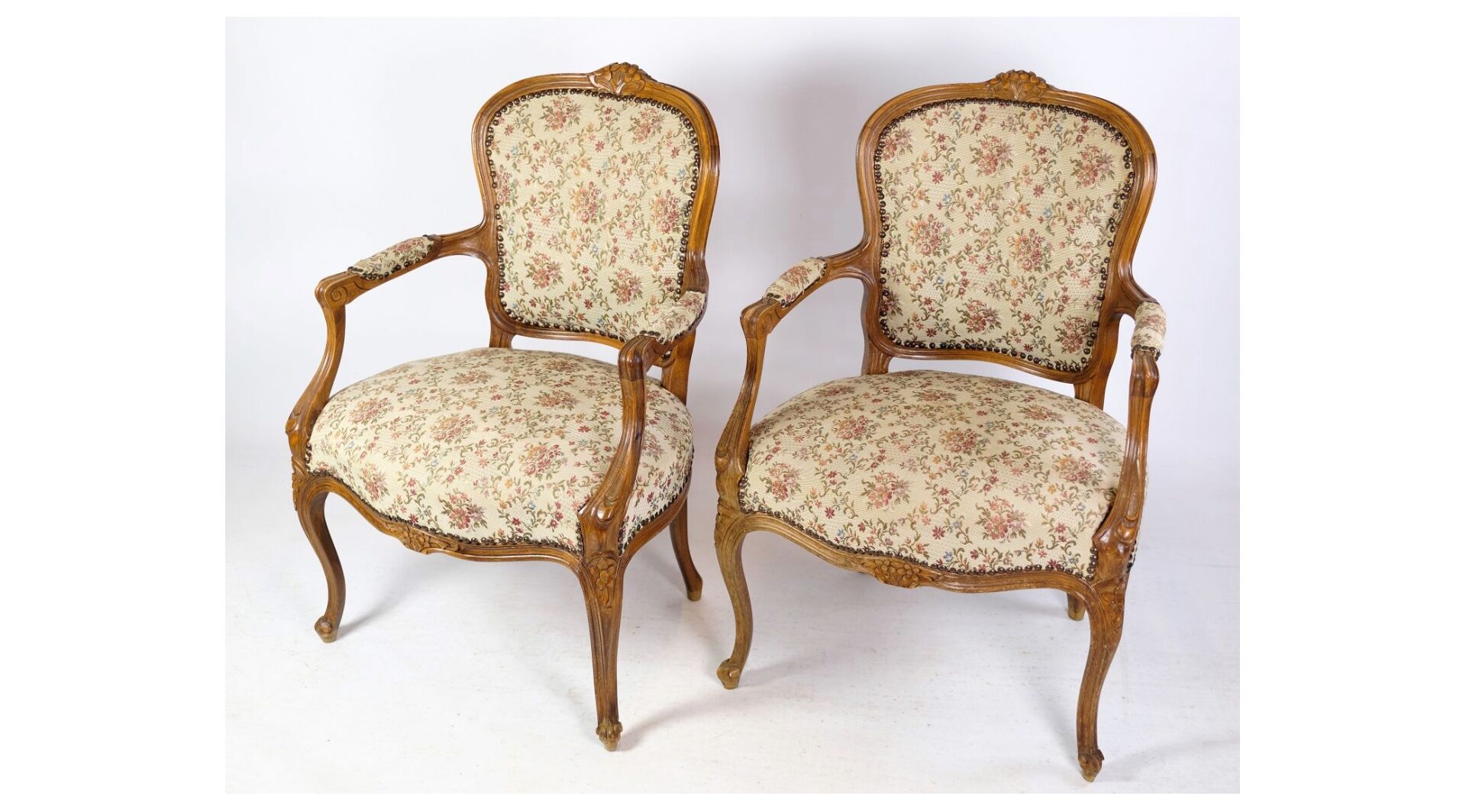 Pair of Neo-Rococo Armchairs with Decorated Fabric in Light Wood