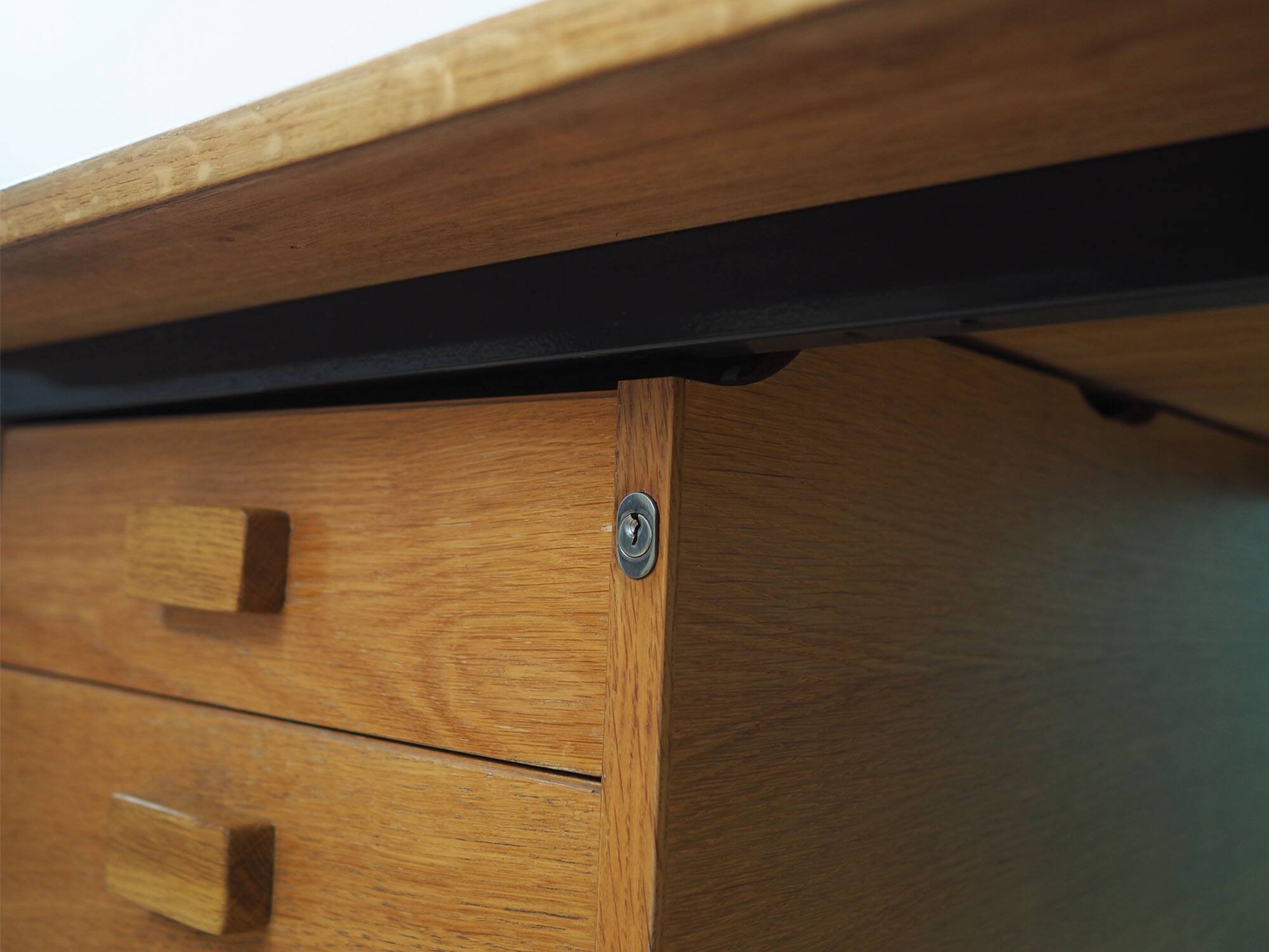 Ash desk, Danish design, 1980s, production: Labofa Møbler