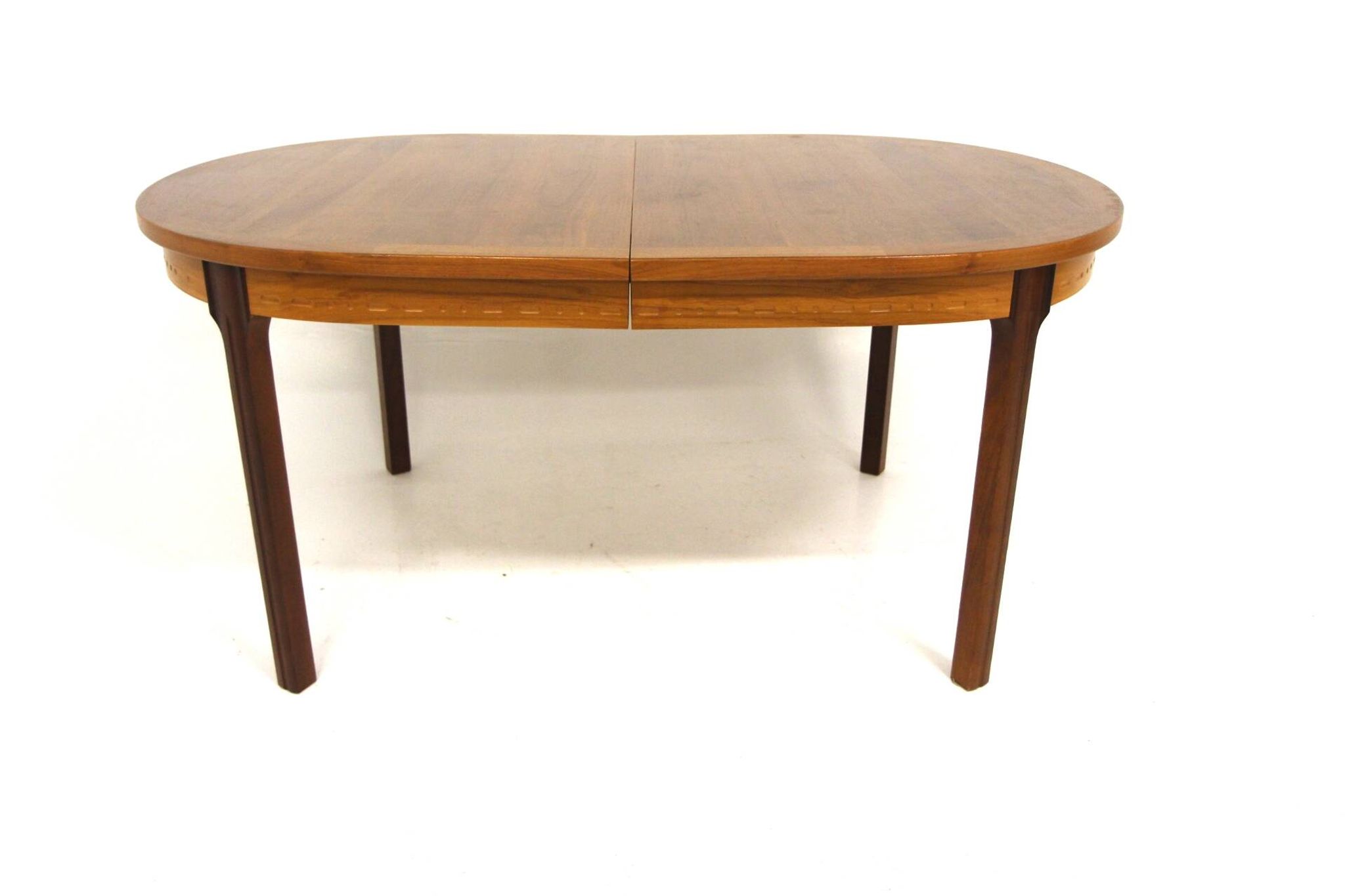 Table de salle à manger "Rimbo", Troeds, Bjärnum, Suède, 1960