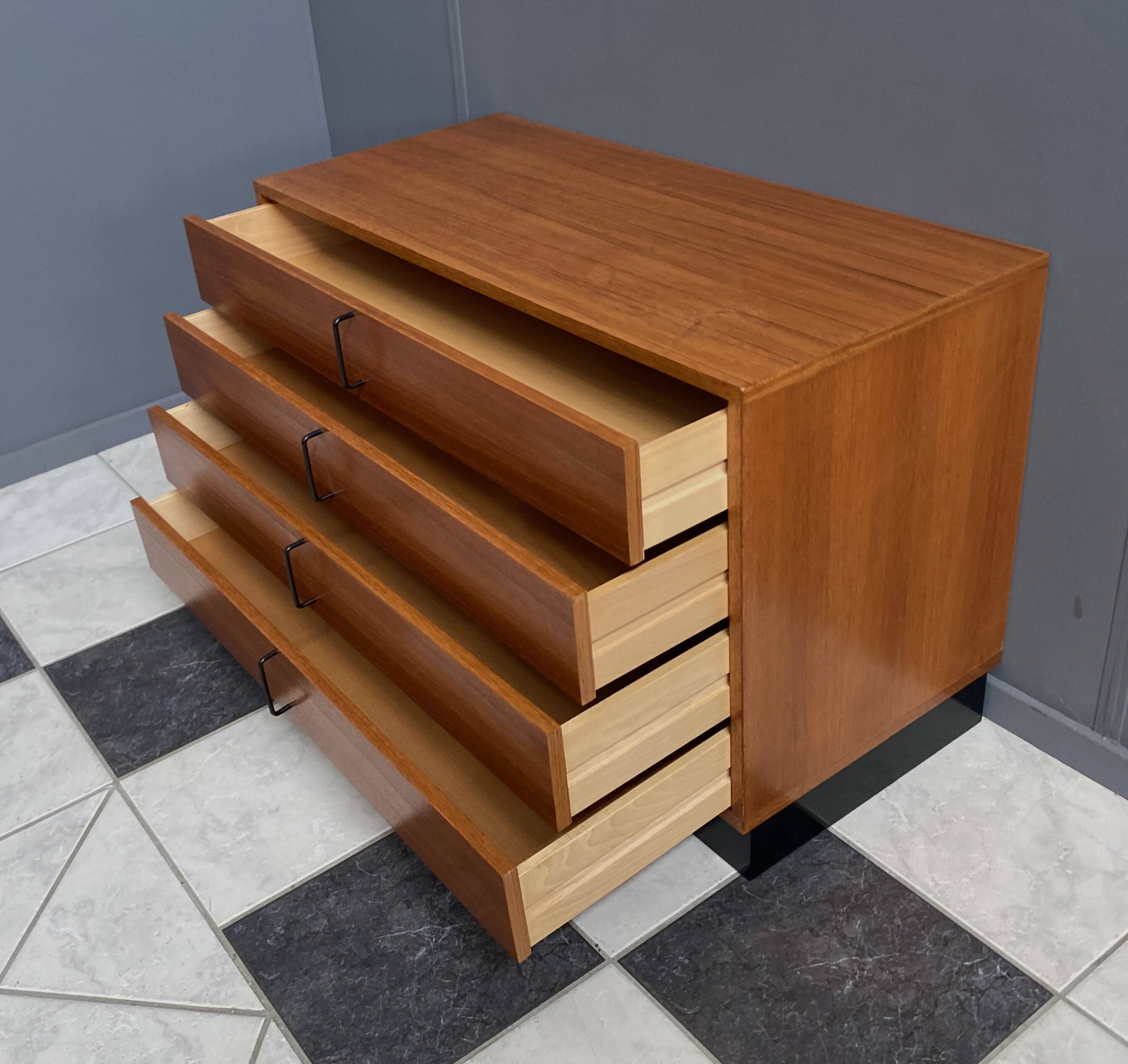 Gunter Renkel chest of drawers, 1960s, for Renko Möbel.