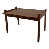 Table d'appoint en teck du milieu du siècle par Fredrik A. Kayser pour Vatne, Norvège, années 1960.