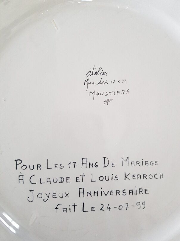 Assiette en faïence de Moustiers