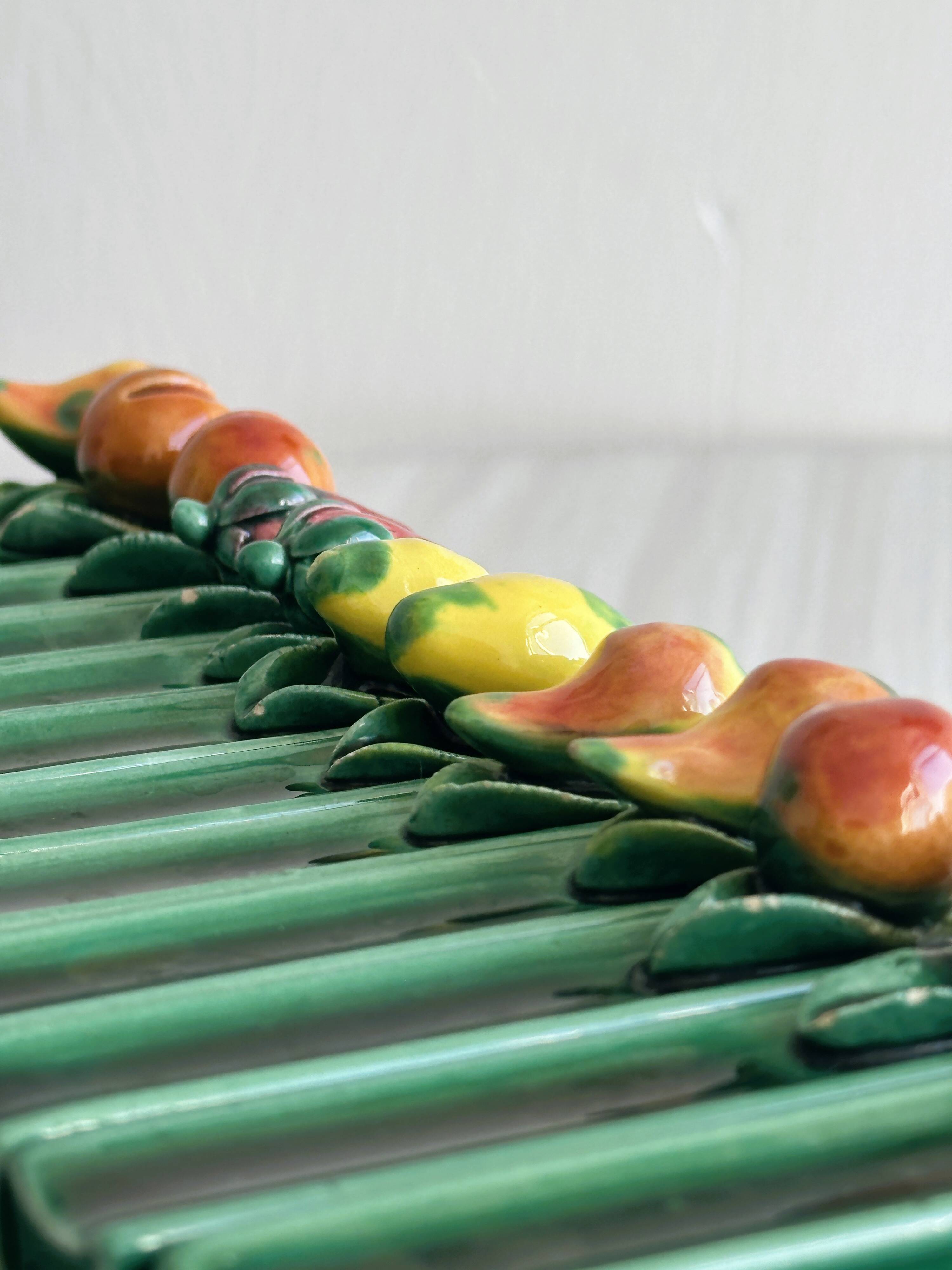 12 ceramic fruit knife holders.